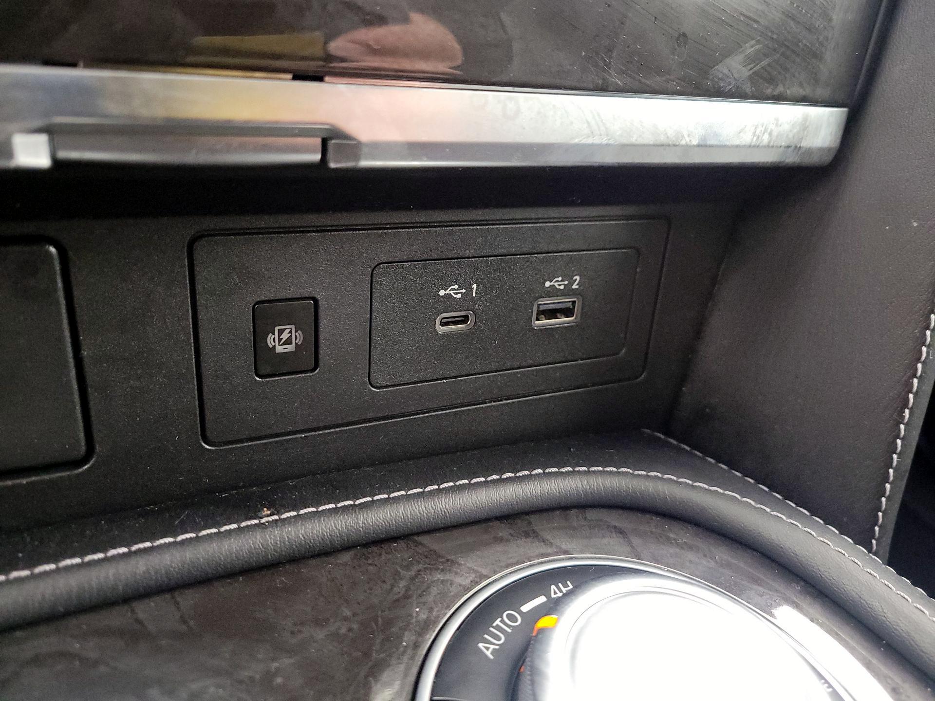 Thumbnail: 2024 INFINITI QX80 - 18