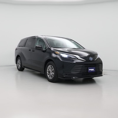 2024 Toyota Sienna Hybrid LE