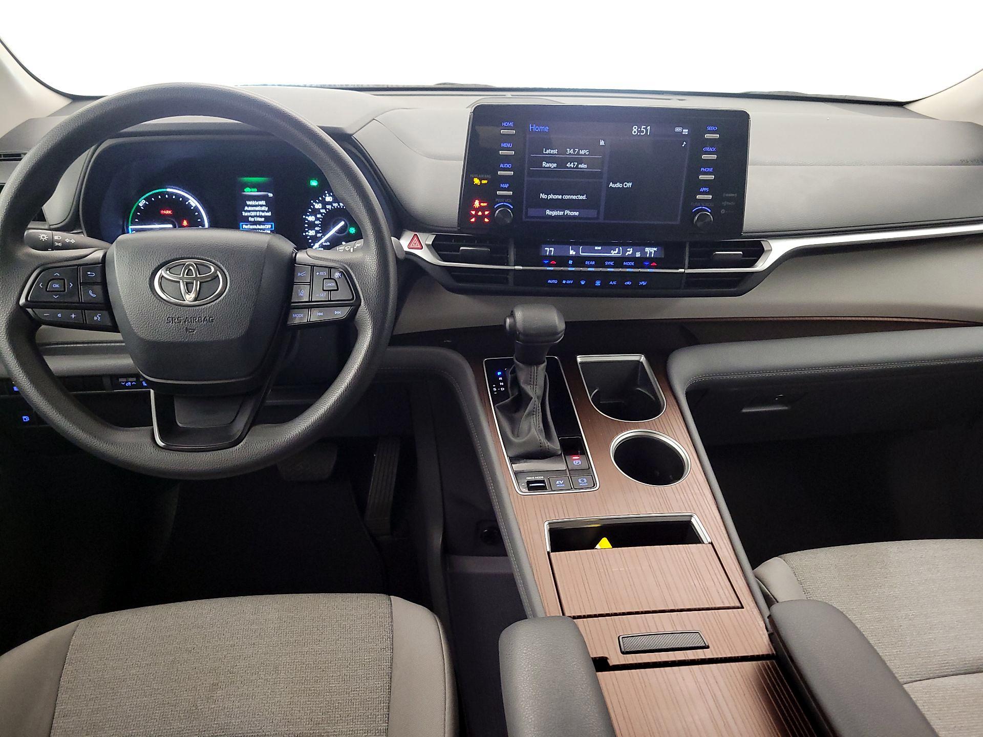 Thumbnail: 2024 Toyota Sienna - 9