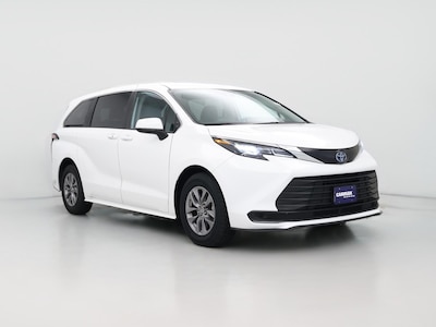 2024 Toyota Sienna Hybrid LE