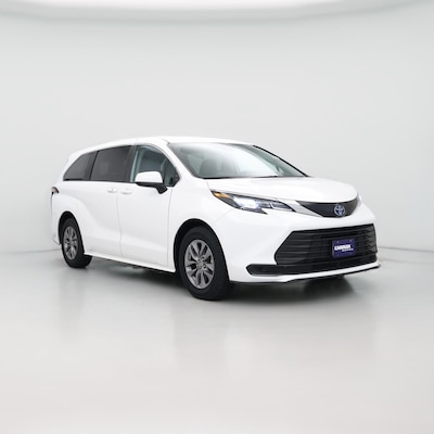 2024 Toyota Sienna Hybrid LE