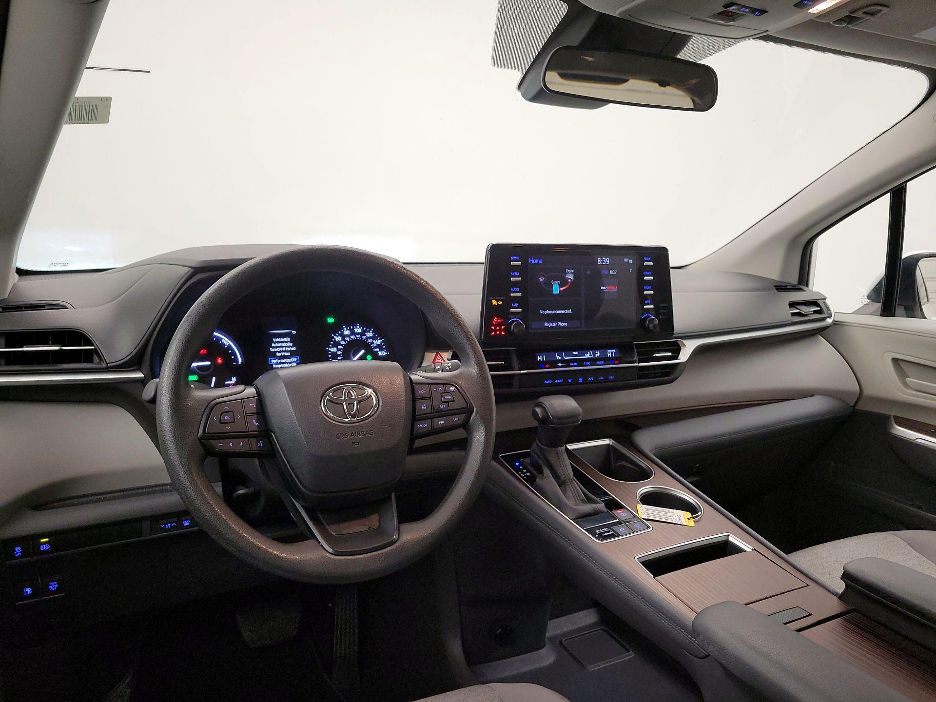 Thumbnail: 2024 Toyota Sienna - 9