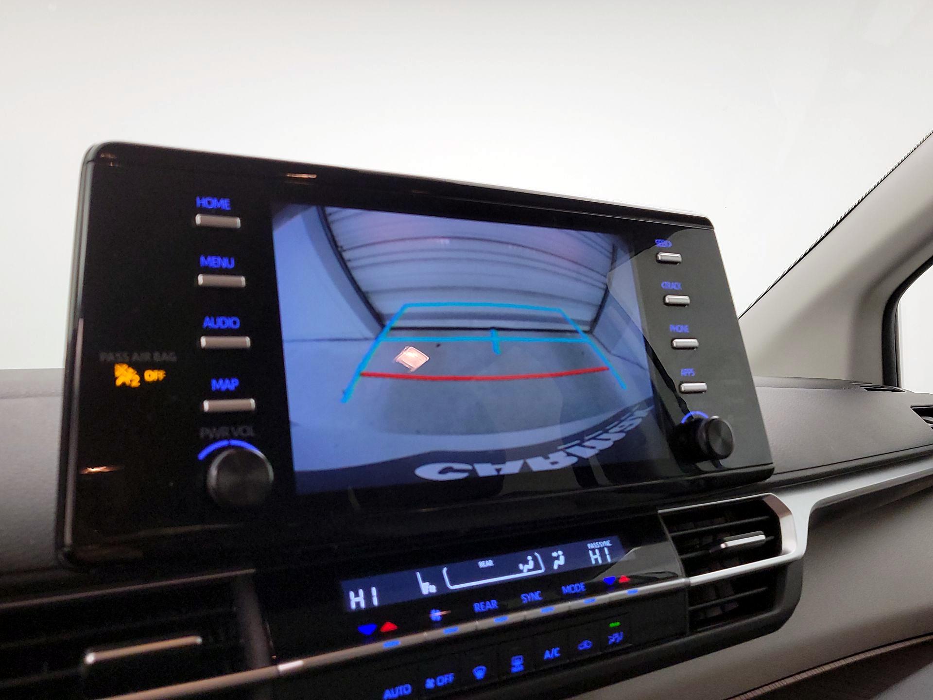 Thumbnail: 2024 Toyota Sienna - 14