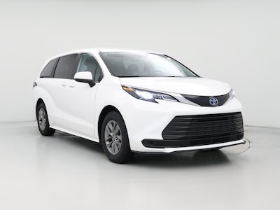 2024 Toyota Sienna Hybrid LE