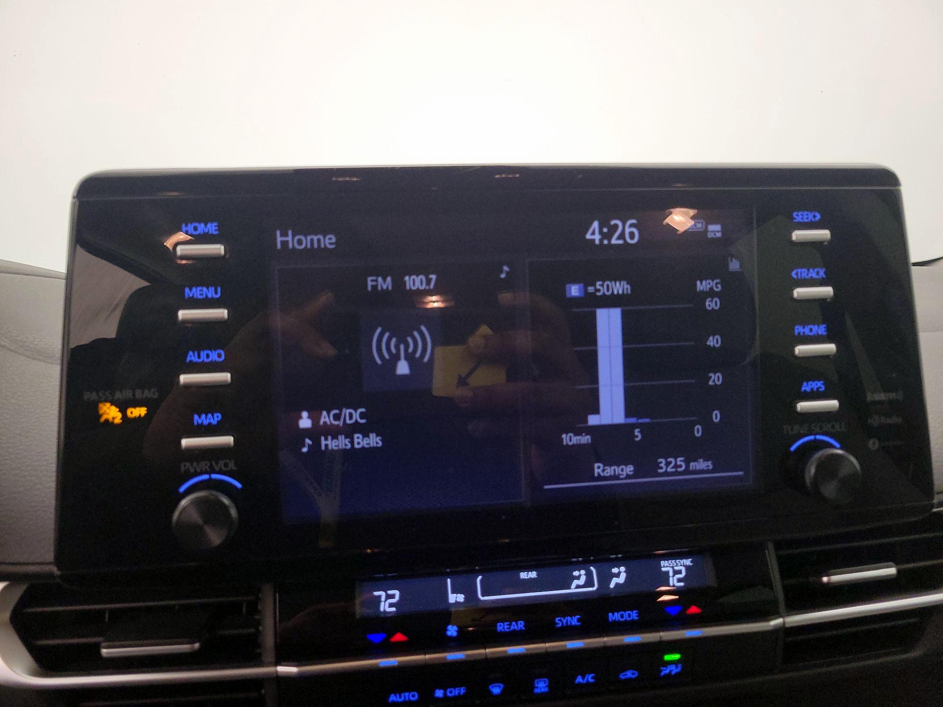 Thumbnail: 2024 Toyota Sienna - 15