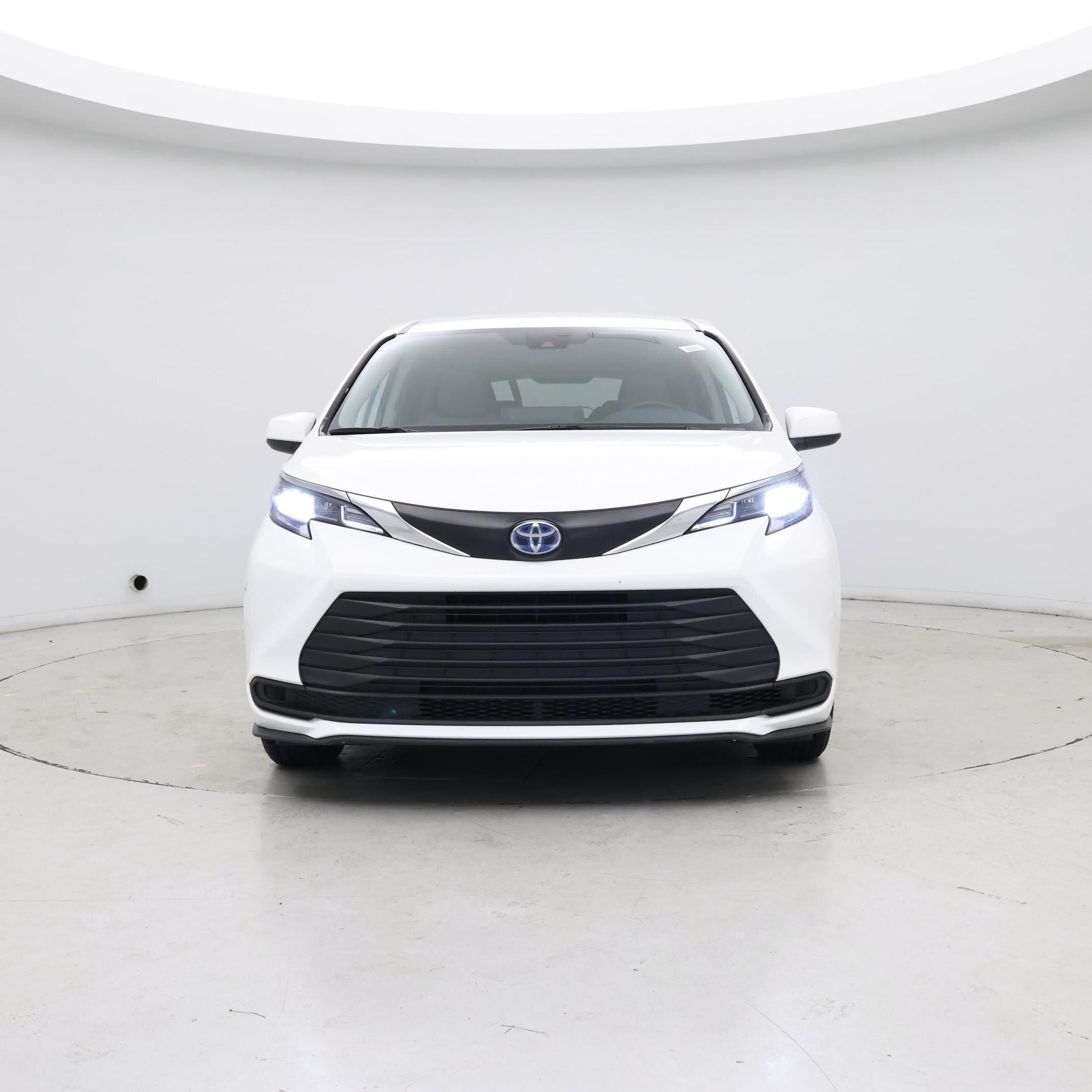 Thumbnail: 2024 Toyota Sienna - 5