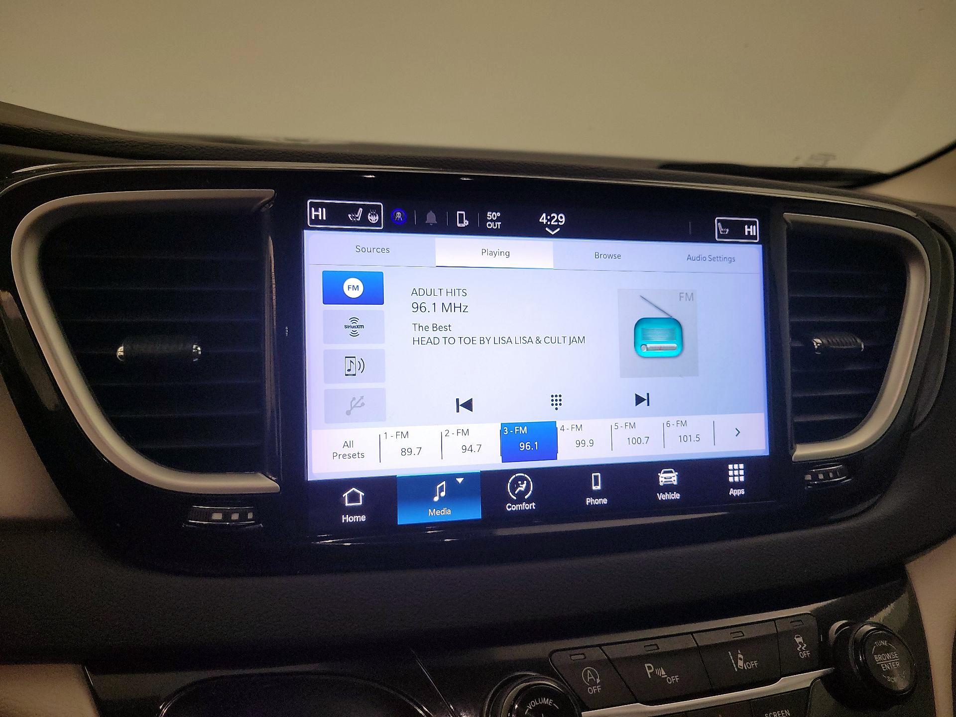 Thumbnail: 2024 Chrysler Pacifica - 15