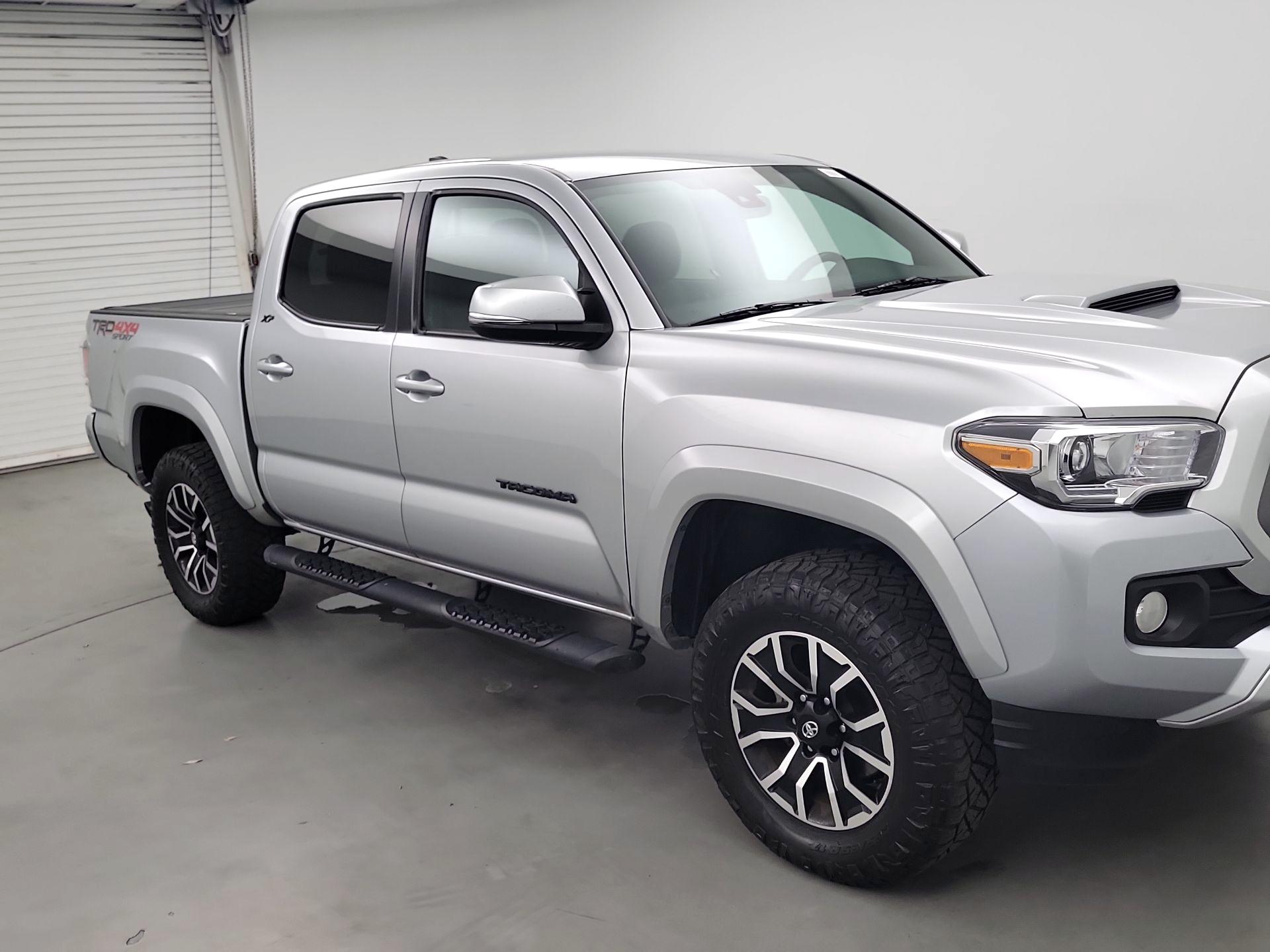 Thumbnail: 2022 Toyota Tacoma - 1