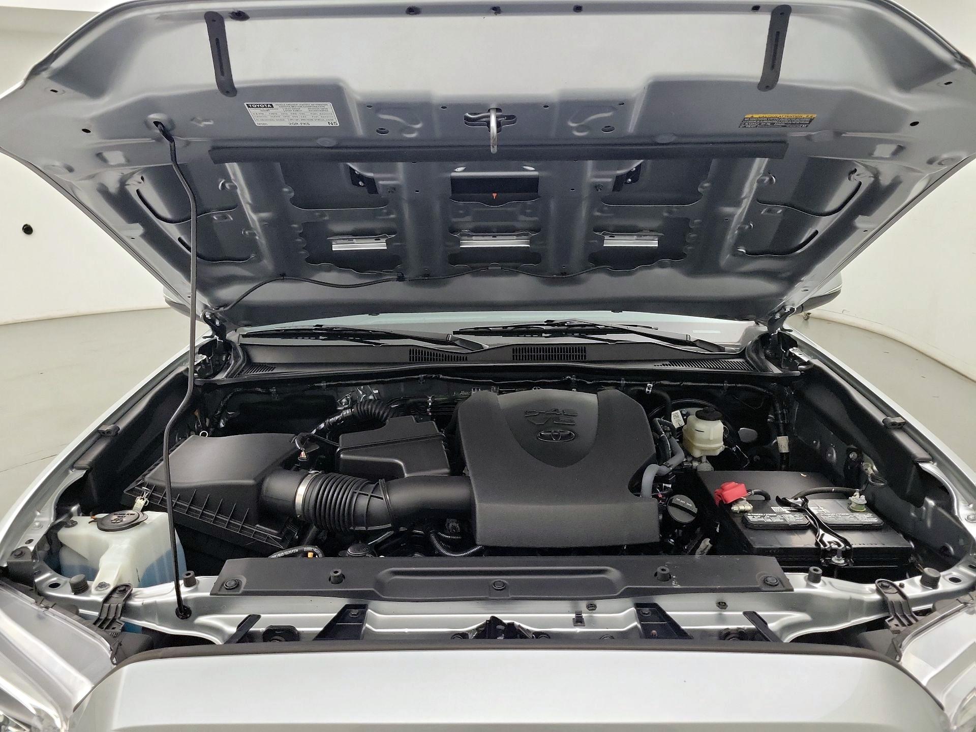 Thumbnail: 2022 Toyota Tacoma - 19