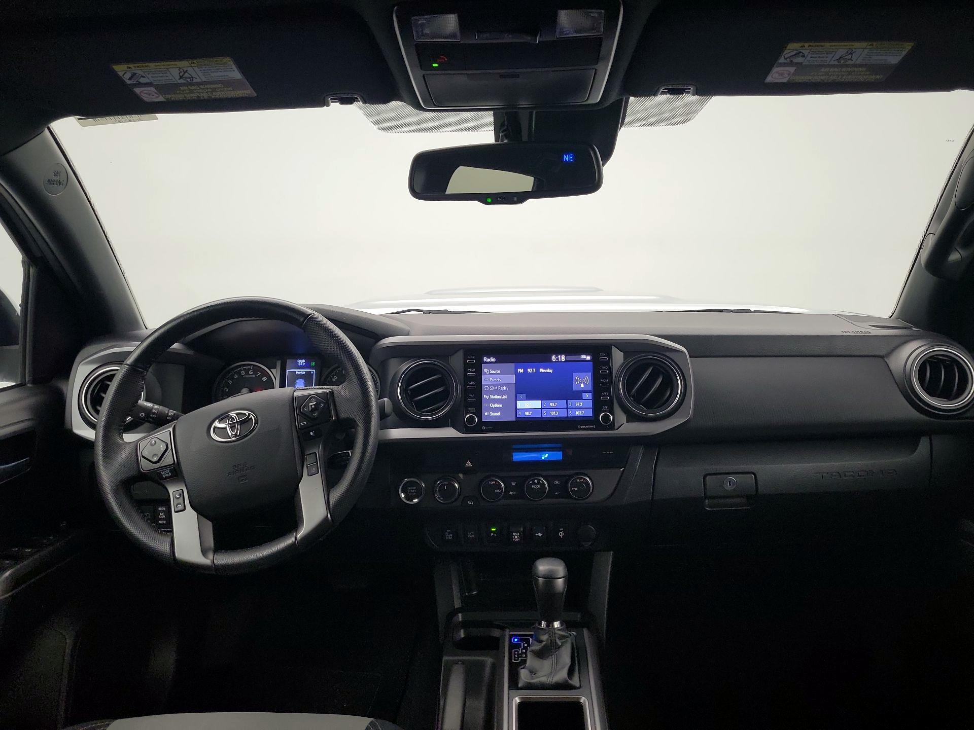 Thumbnail: 2022 Toyota Tacoma - 8