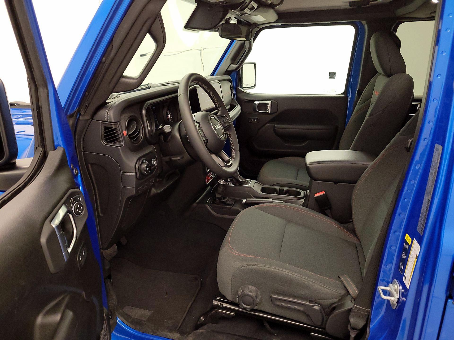 Thumbnail: 2025 Jeep Wrangler - 11