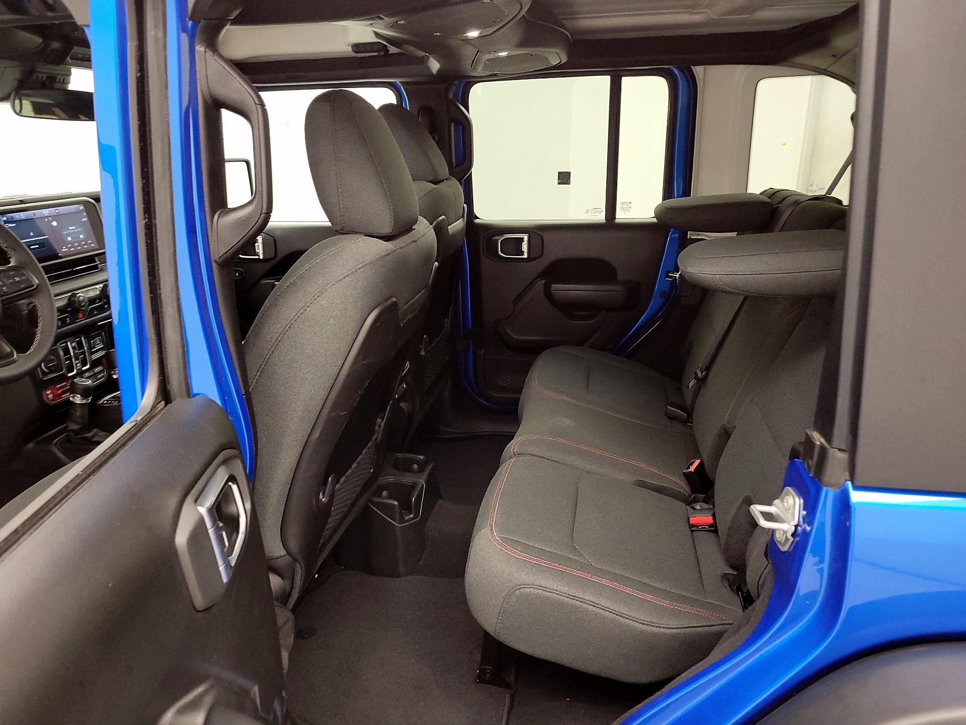 Thumbnail: 2025 Jeep Wrangler - 19