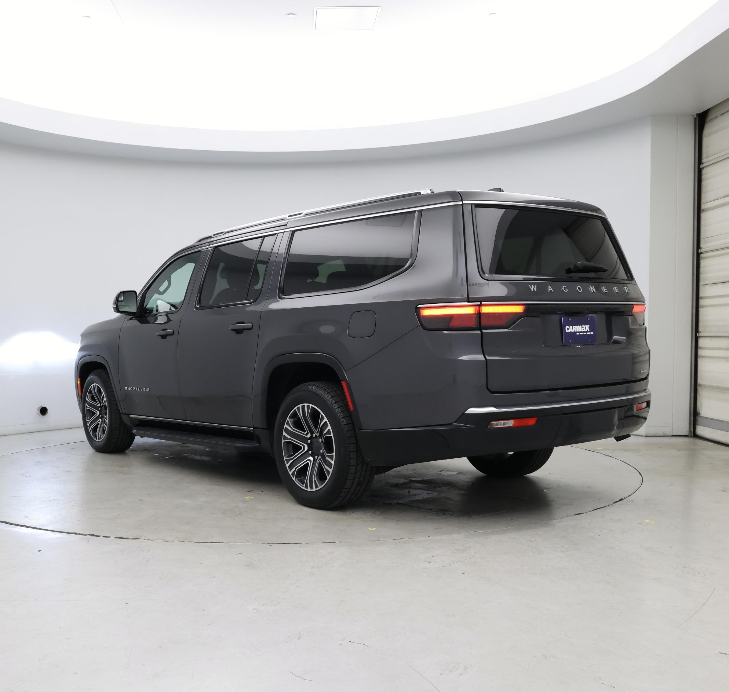 Thumbnail: 2024 Jeep Wagoneer - 2