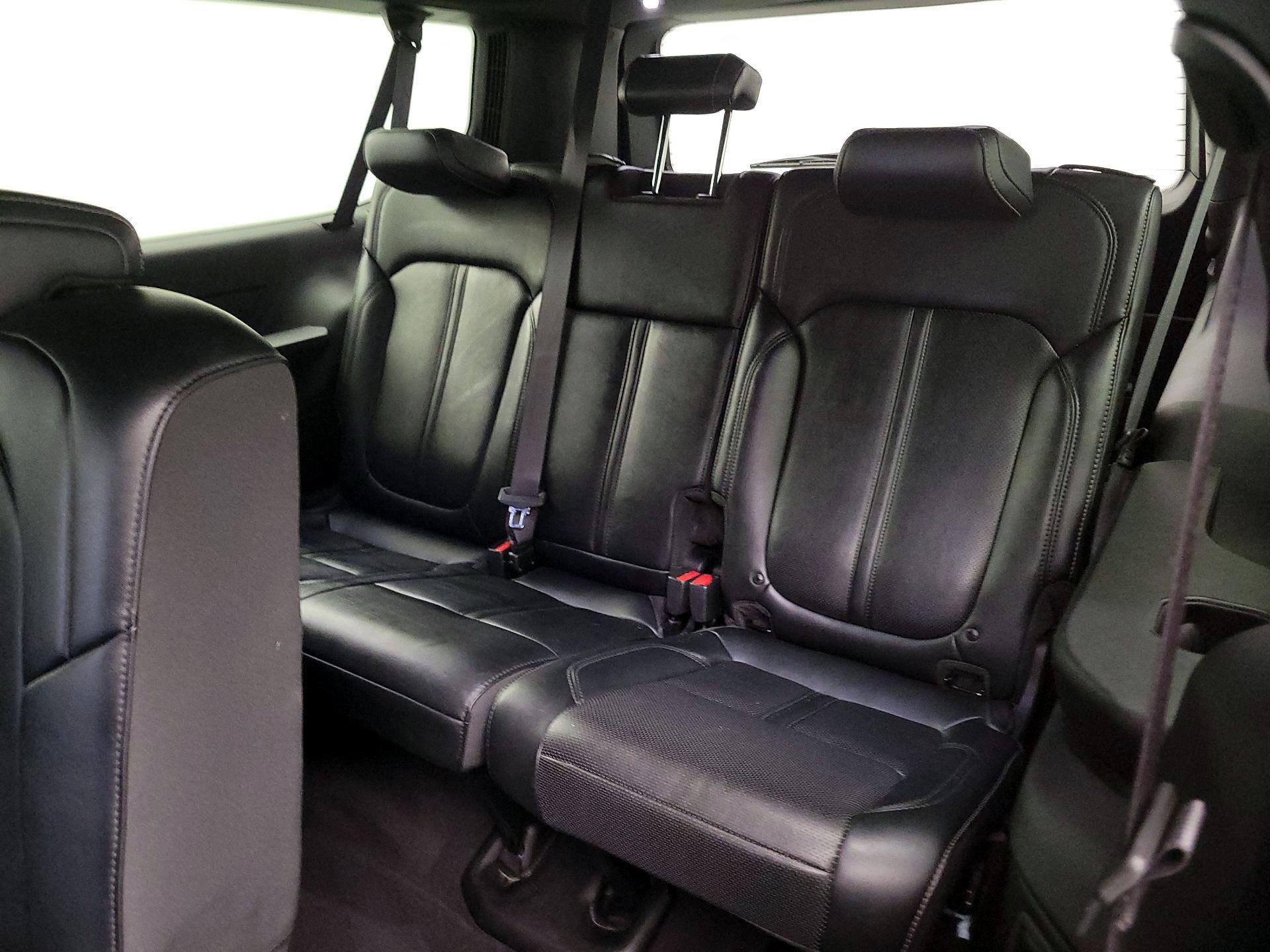 Thumbnail: 2024 Jeep Wagoneer - 20