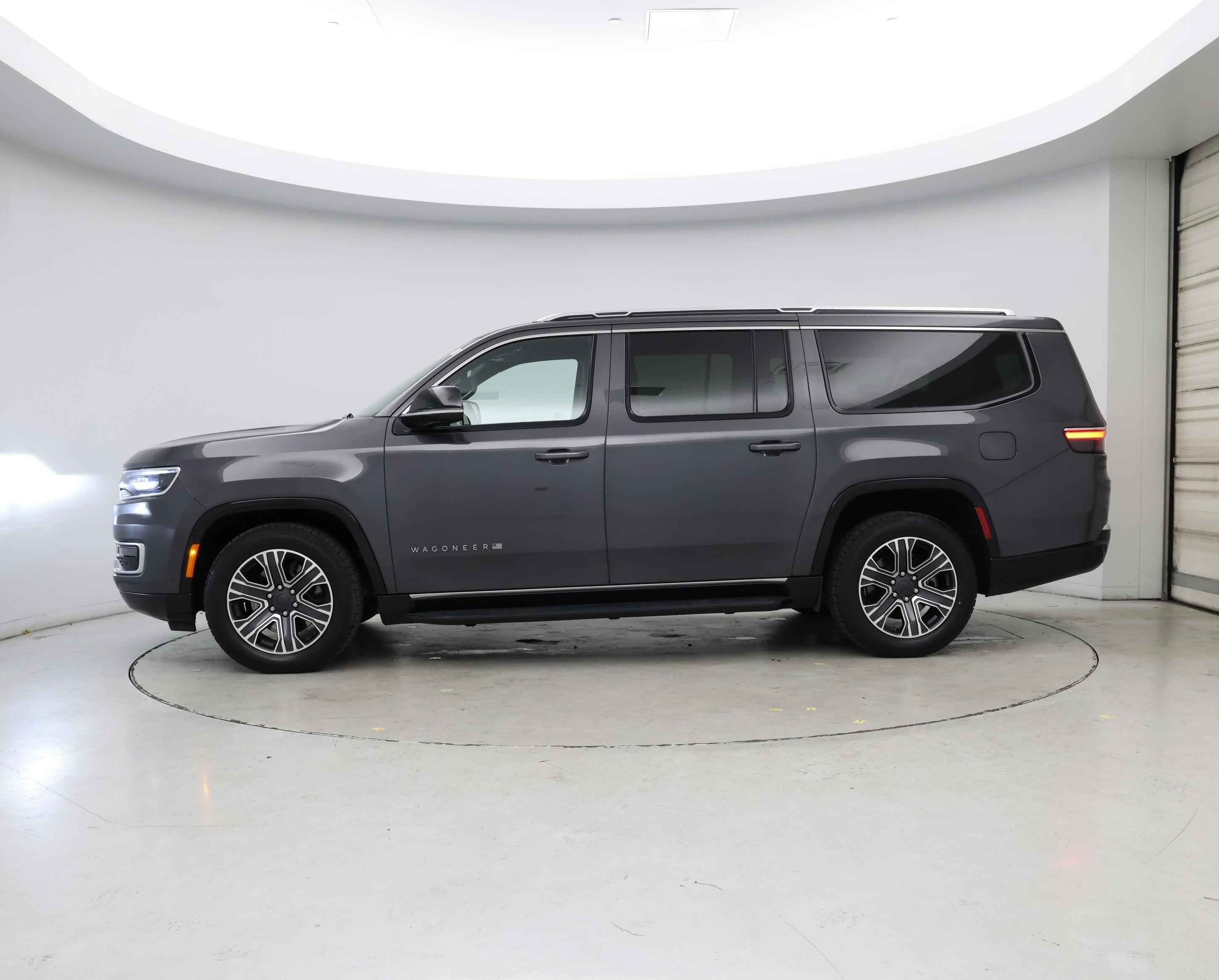 Thumbnail: 2024 Jeep Wagoneer - 3