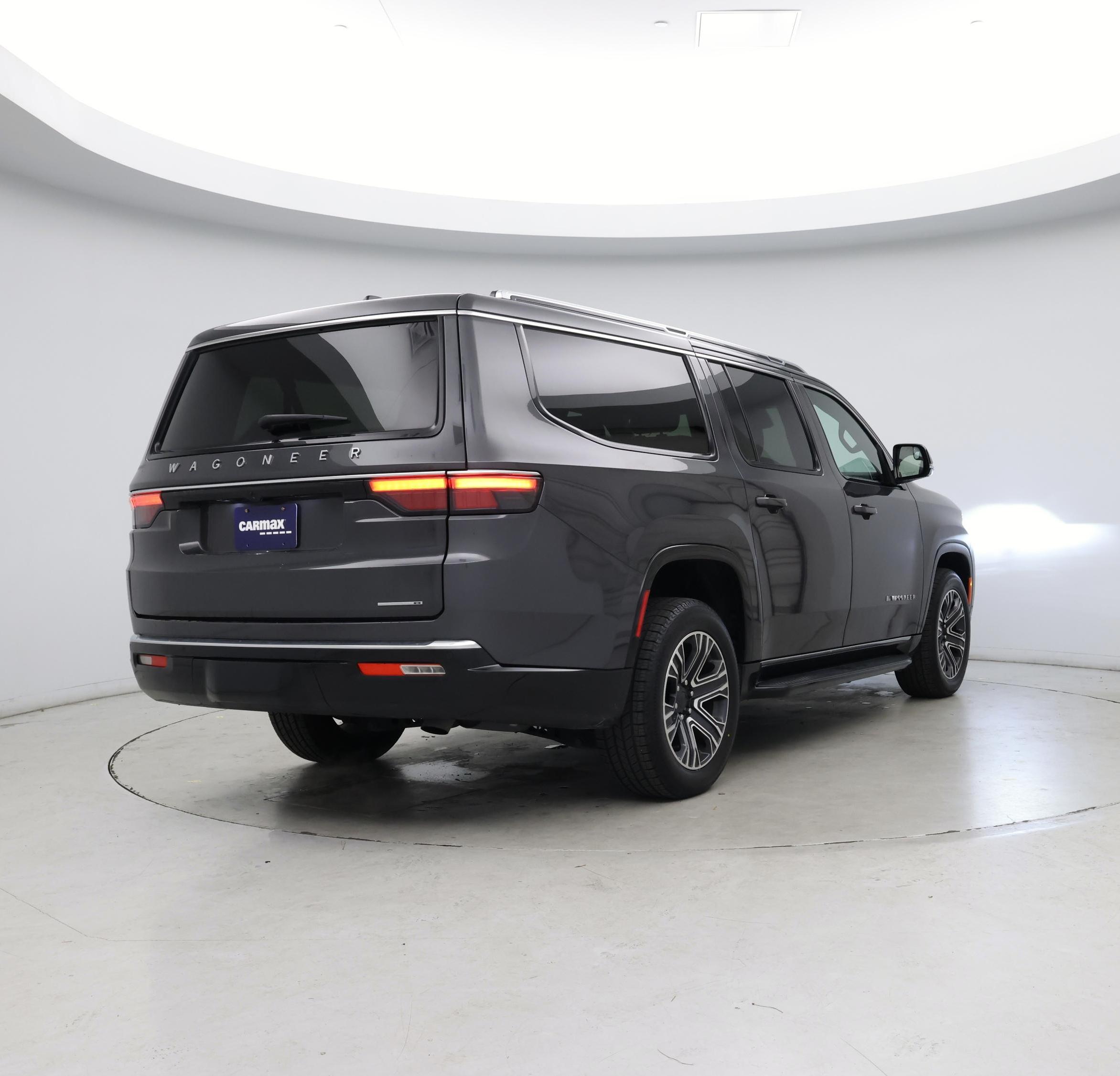 Thumbnail: 2024 Jeep Wagoneer - 8