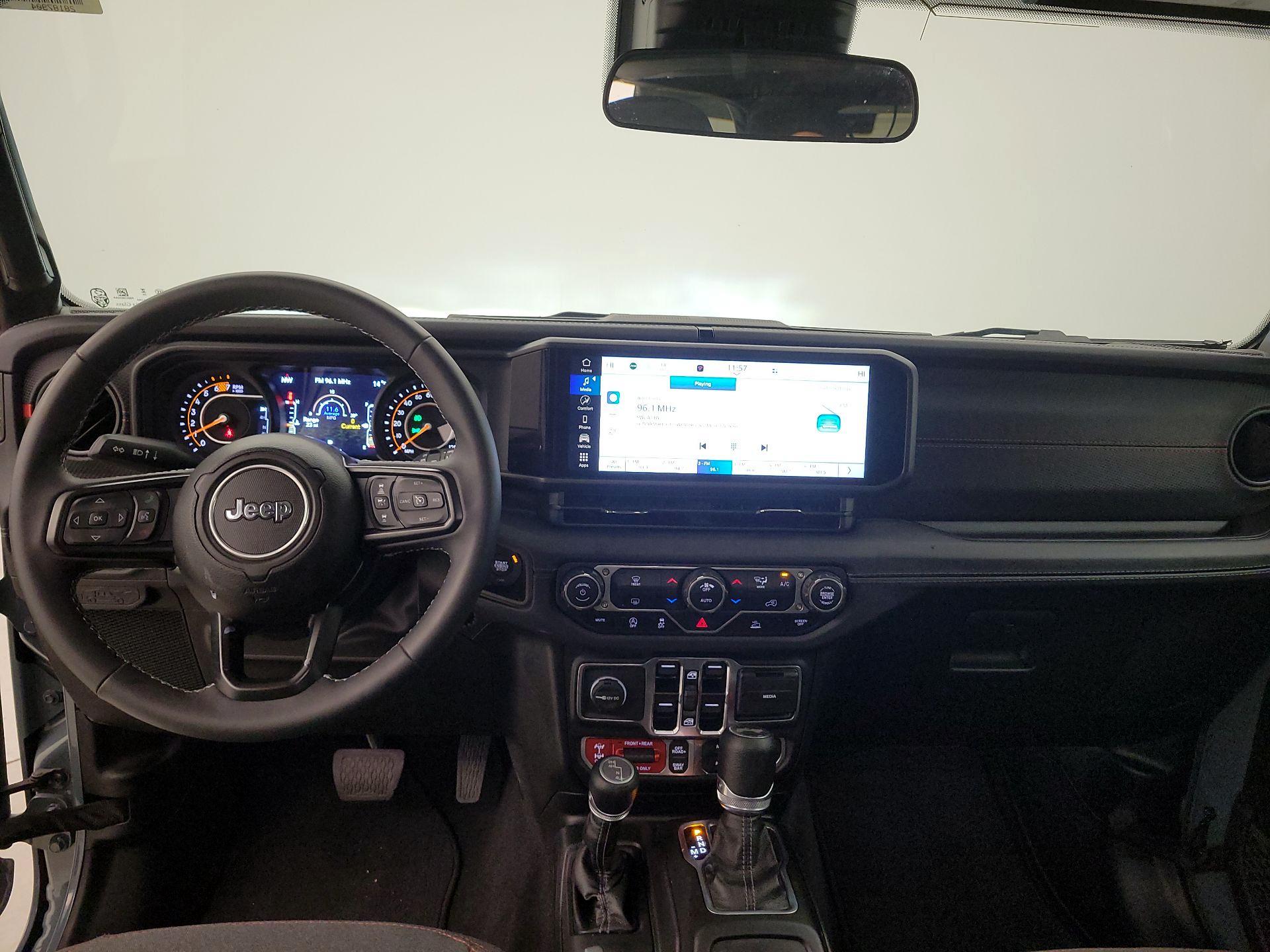 Thumbnail: 2025 Jeep Wrangler - 9