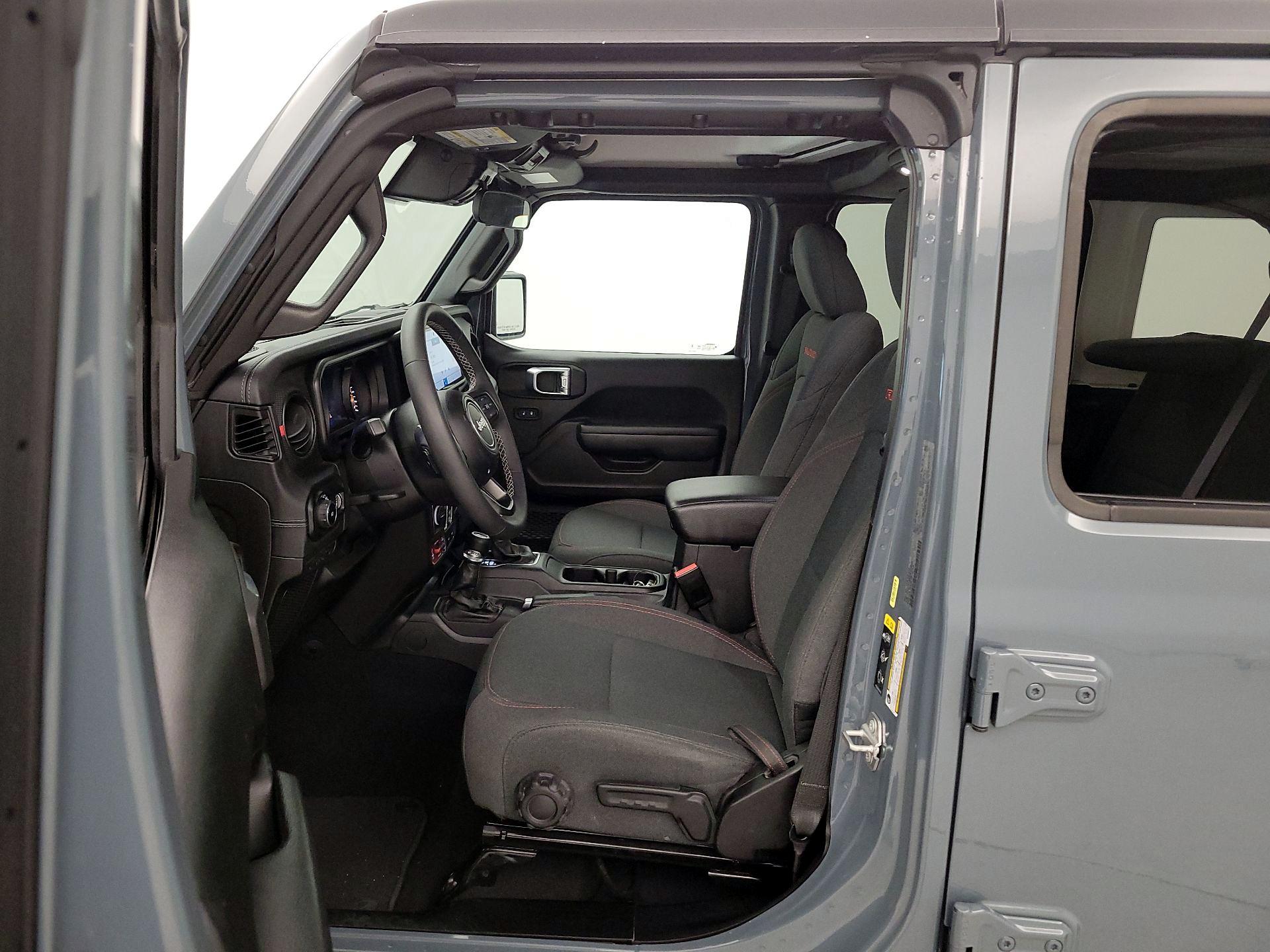 Thumbnail: 2025 Jeep Wrangler - 11