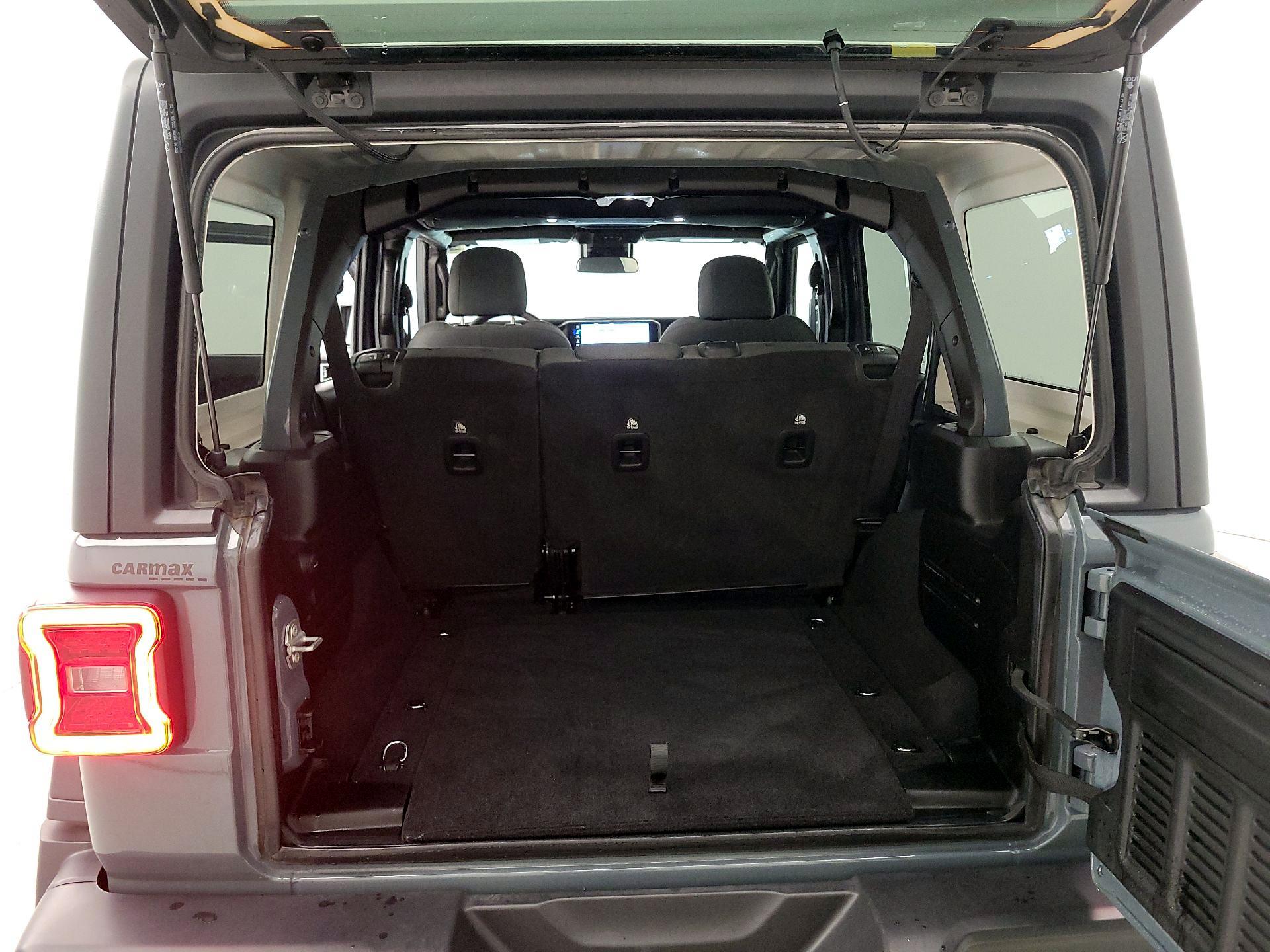 Thumbnail: 2025 Jeep Wrangler - 20