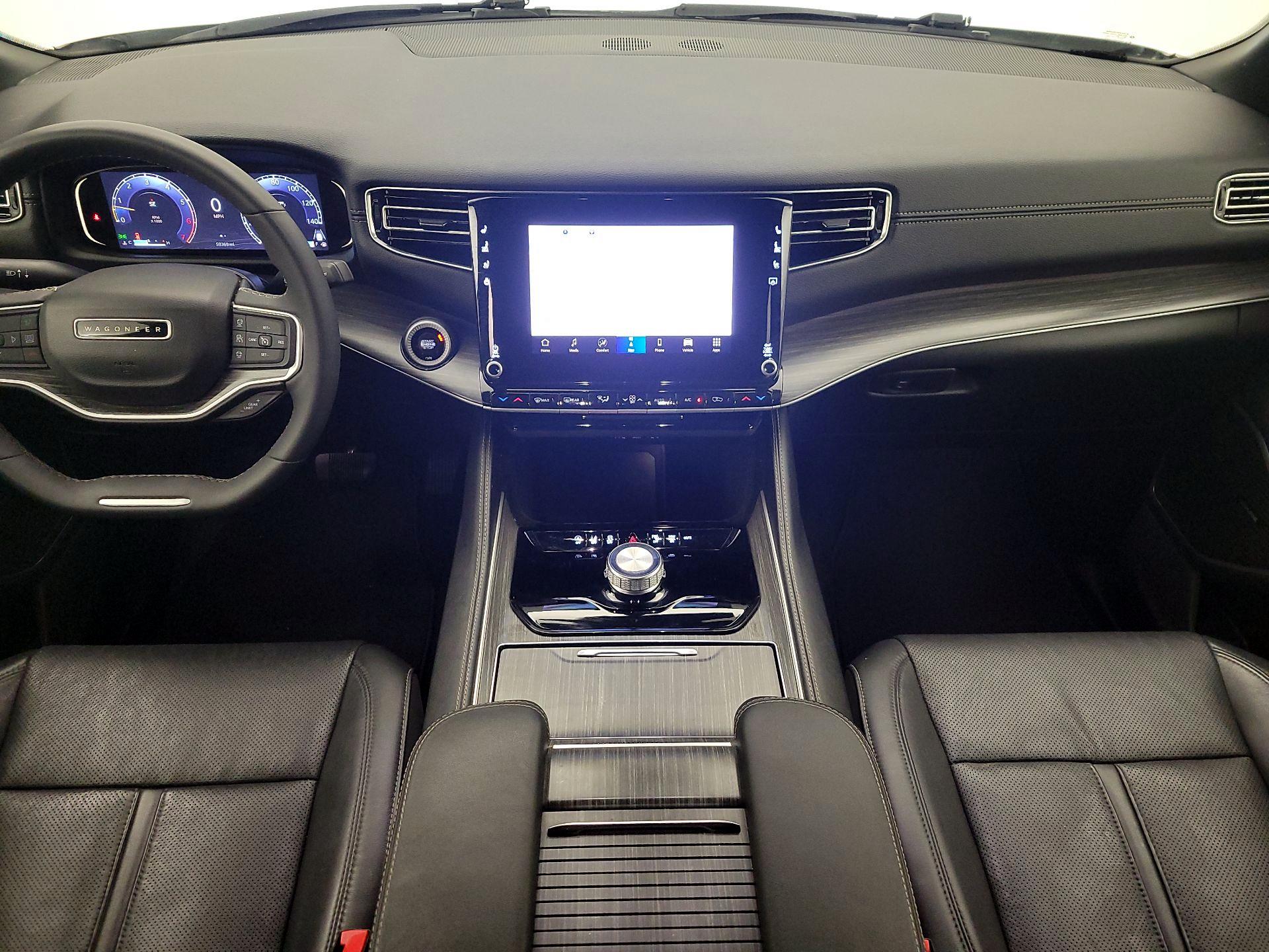 Thumbnail: 2024 Jeep Wagoneer - 9