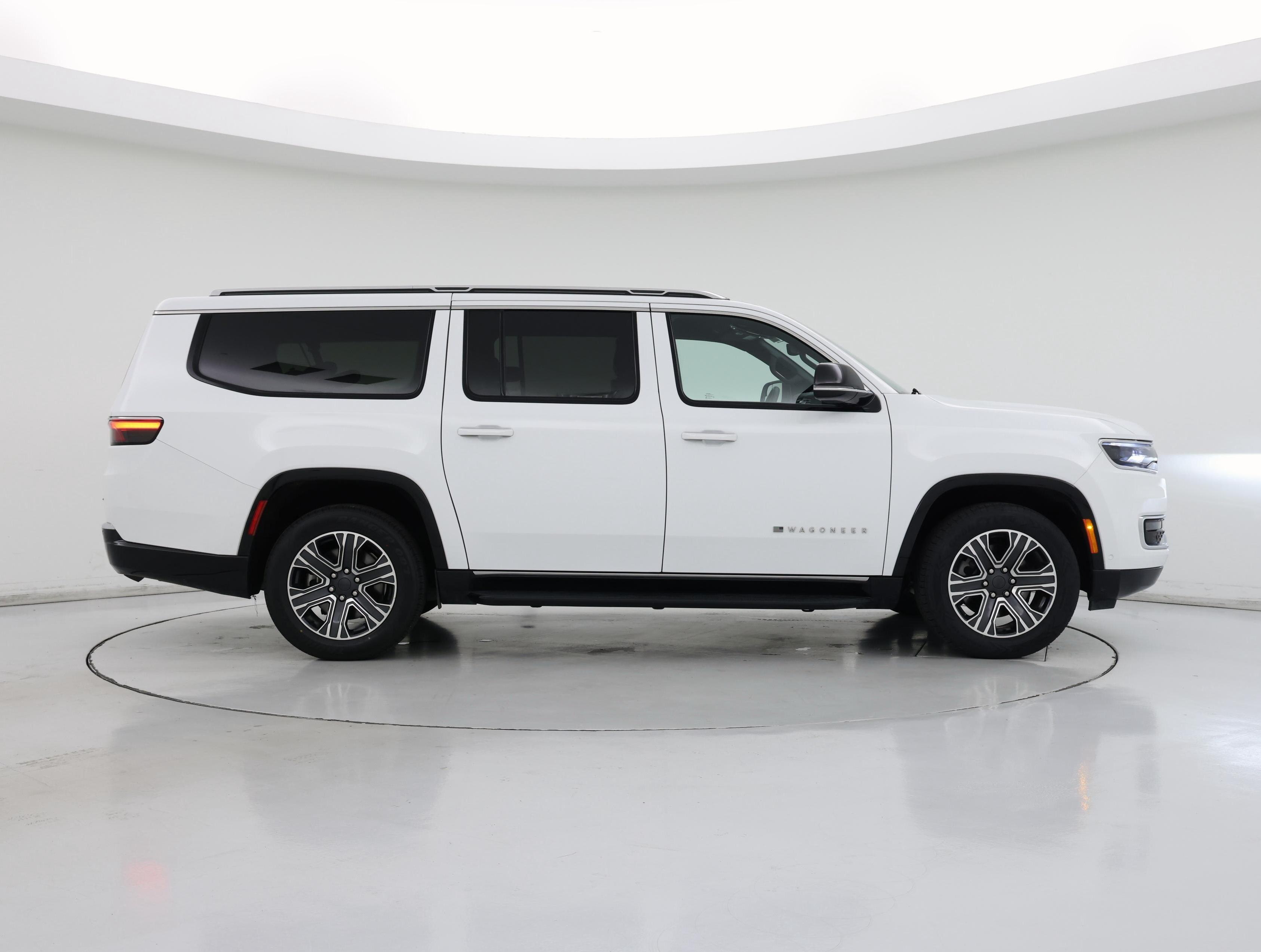 Thumbnail: 2024 Jeep Wagoneer - 7