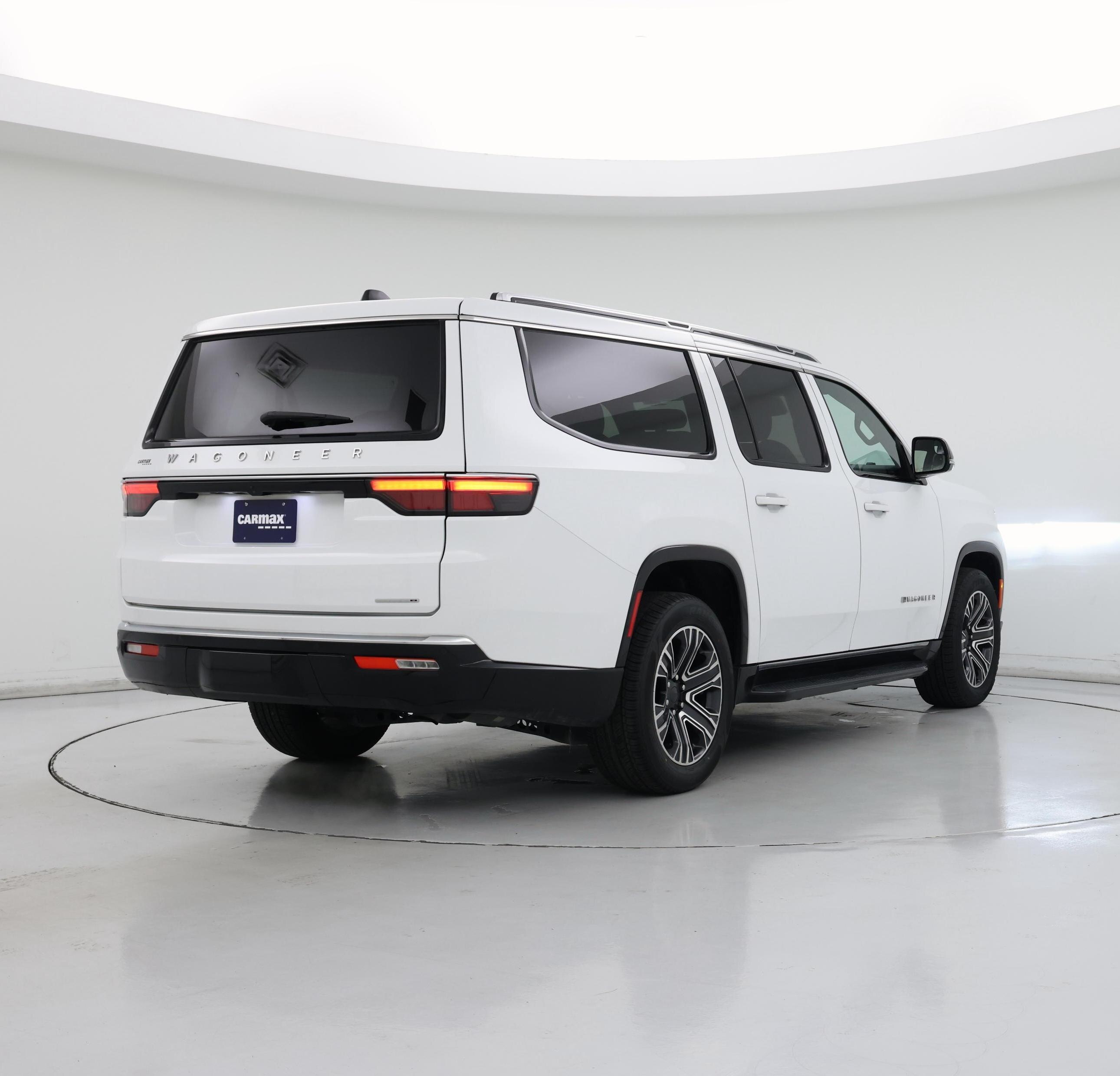 Thumbnail: 2024 Jeep Wagoneer - 8