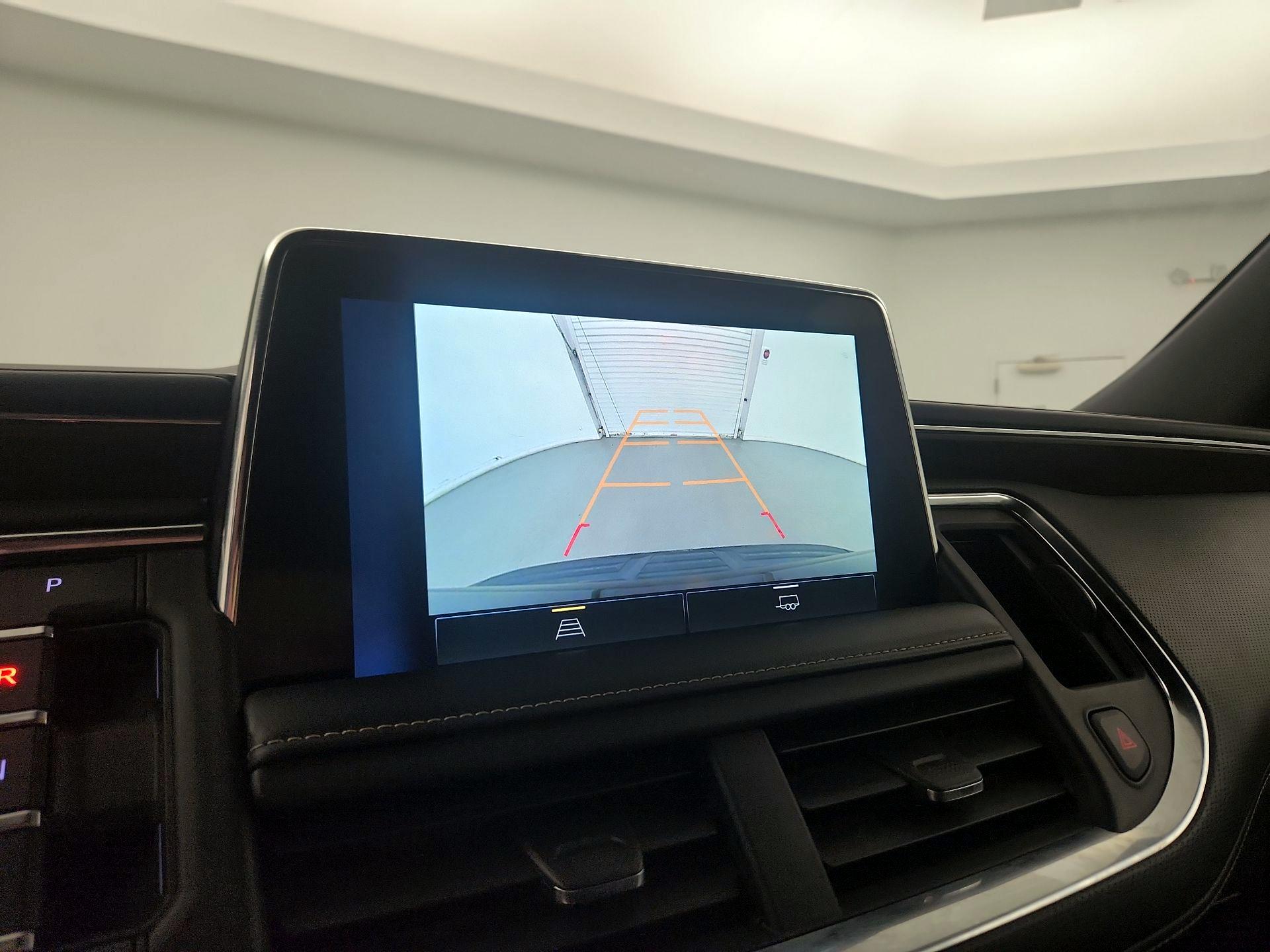 Thumbnail: 2023 Chevrolet Suburban - 12