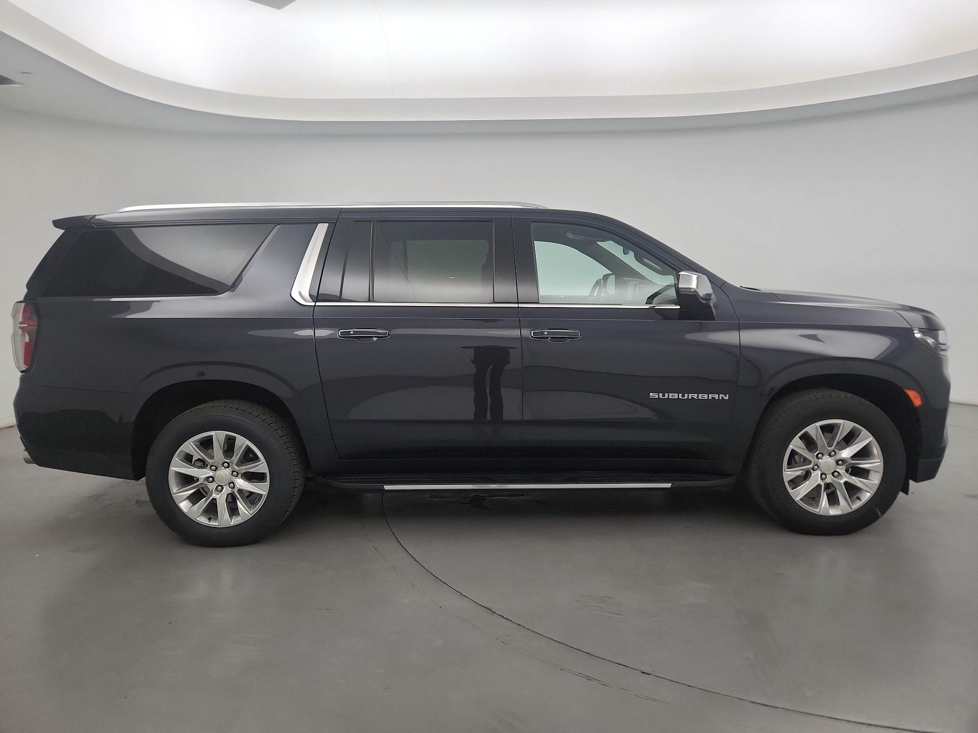 Thumbnail: 2023 Chevrolet Suburban - 4