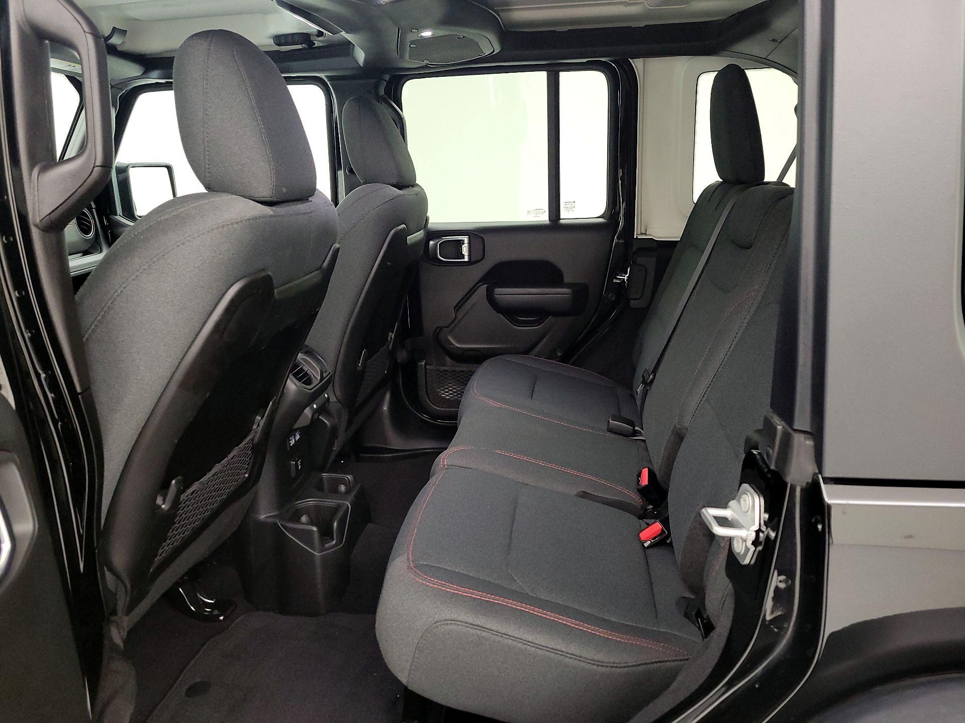 Thumbnail: 2025 Jeep Wrangler - 19