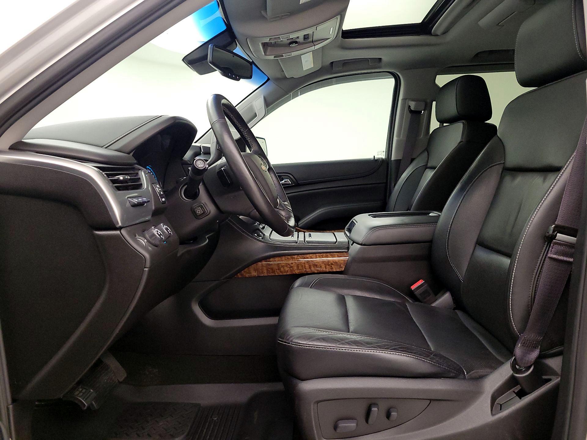 Thumbnail: 2017 Chevrolet Tahoe - 11