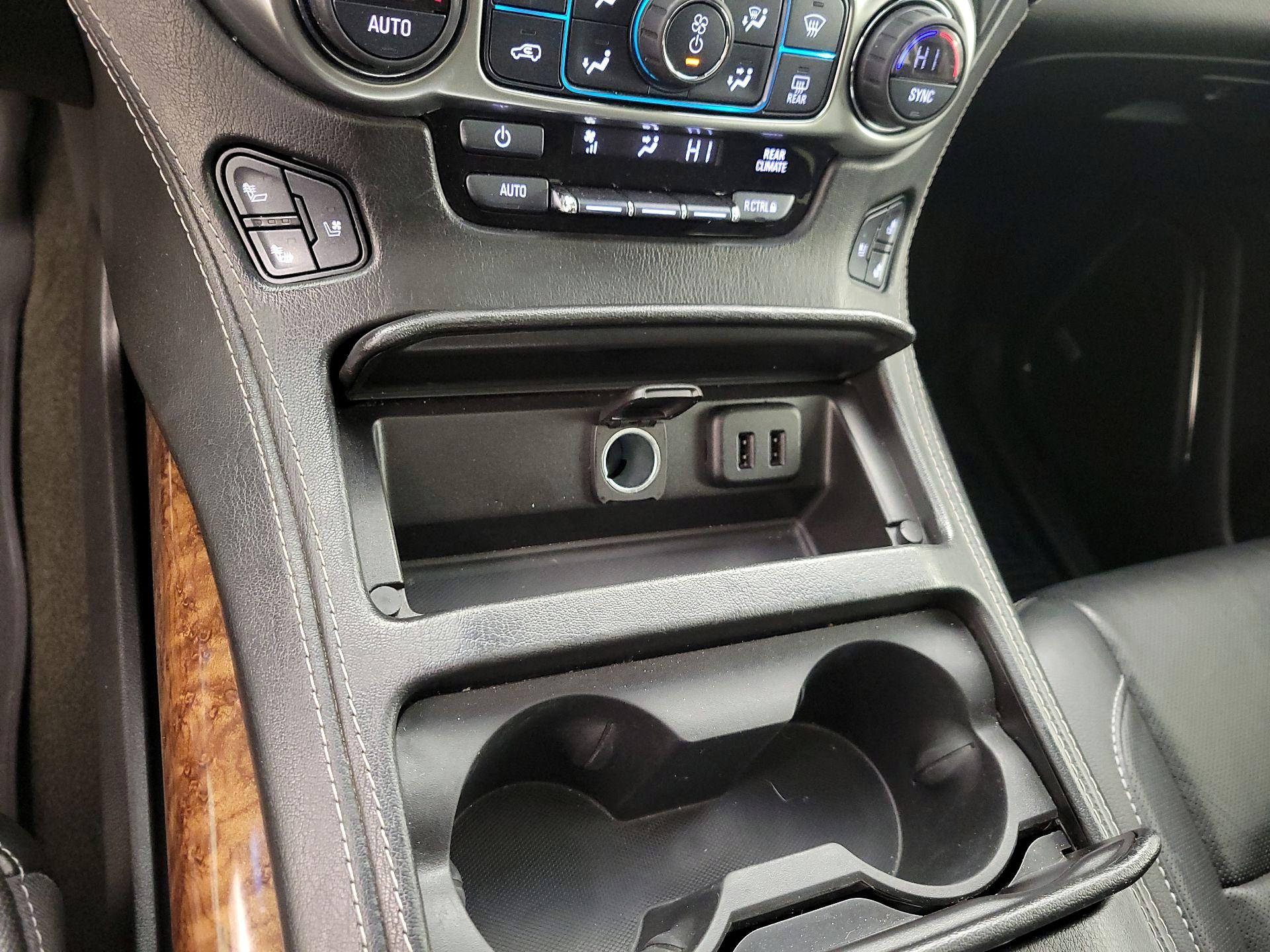 Thumbnail: 2017 Chevrolet Tahoe - 19