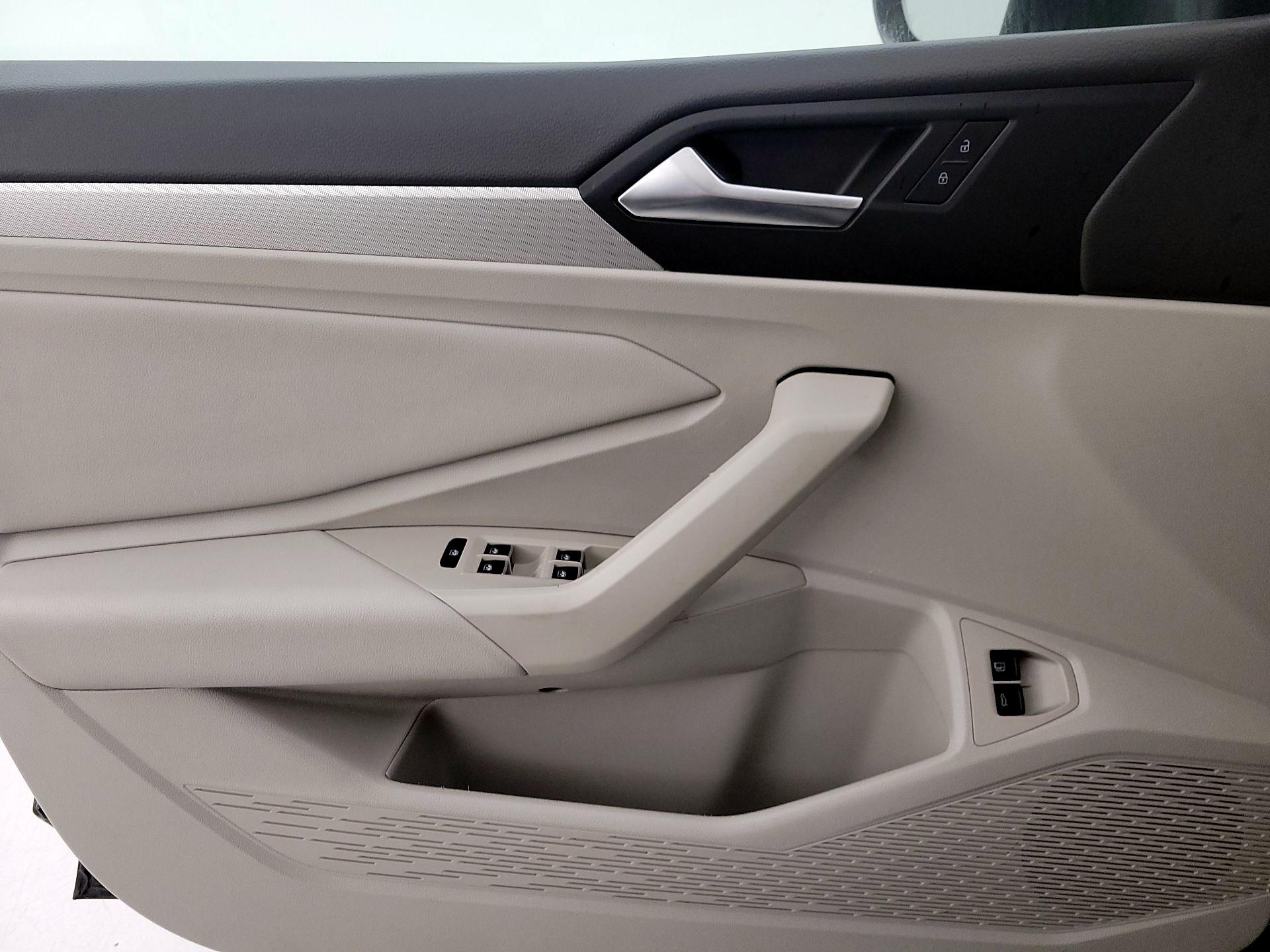 Thumbnail: 2021 Volkswagen Jetta - 12