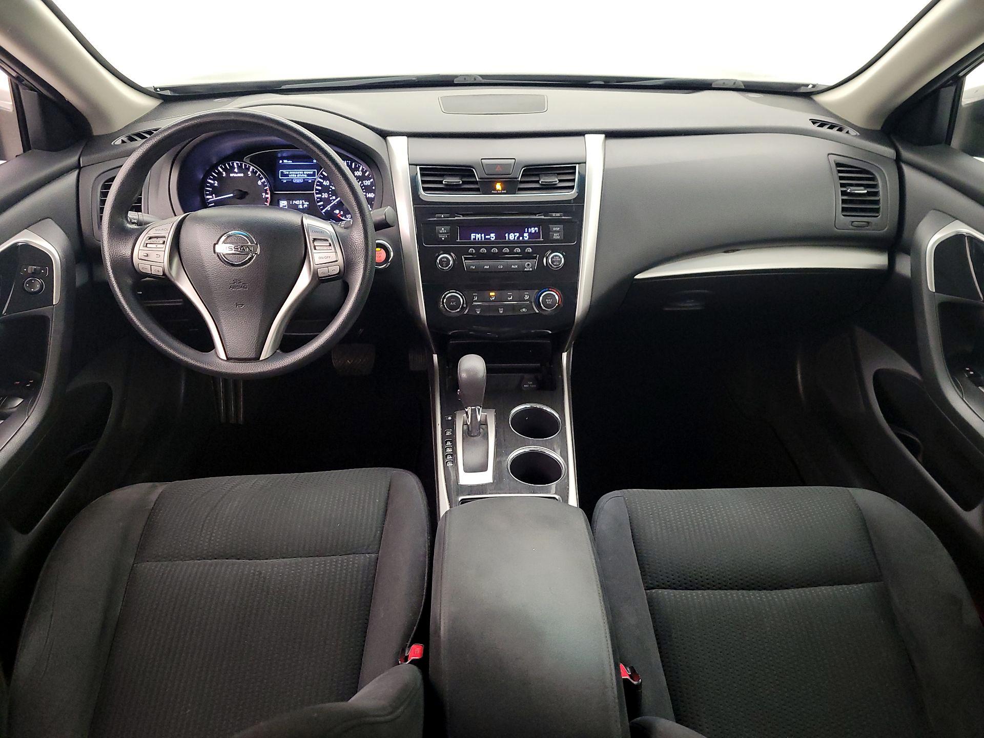 Thumbnail: 2014 Nissan Altima - 9