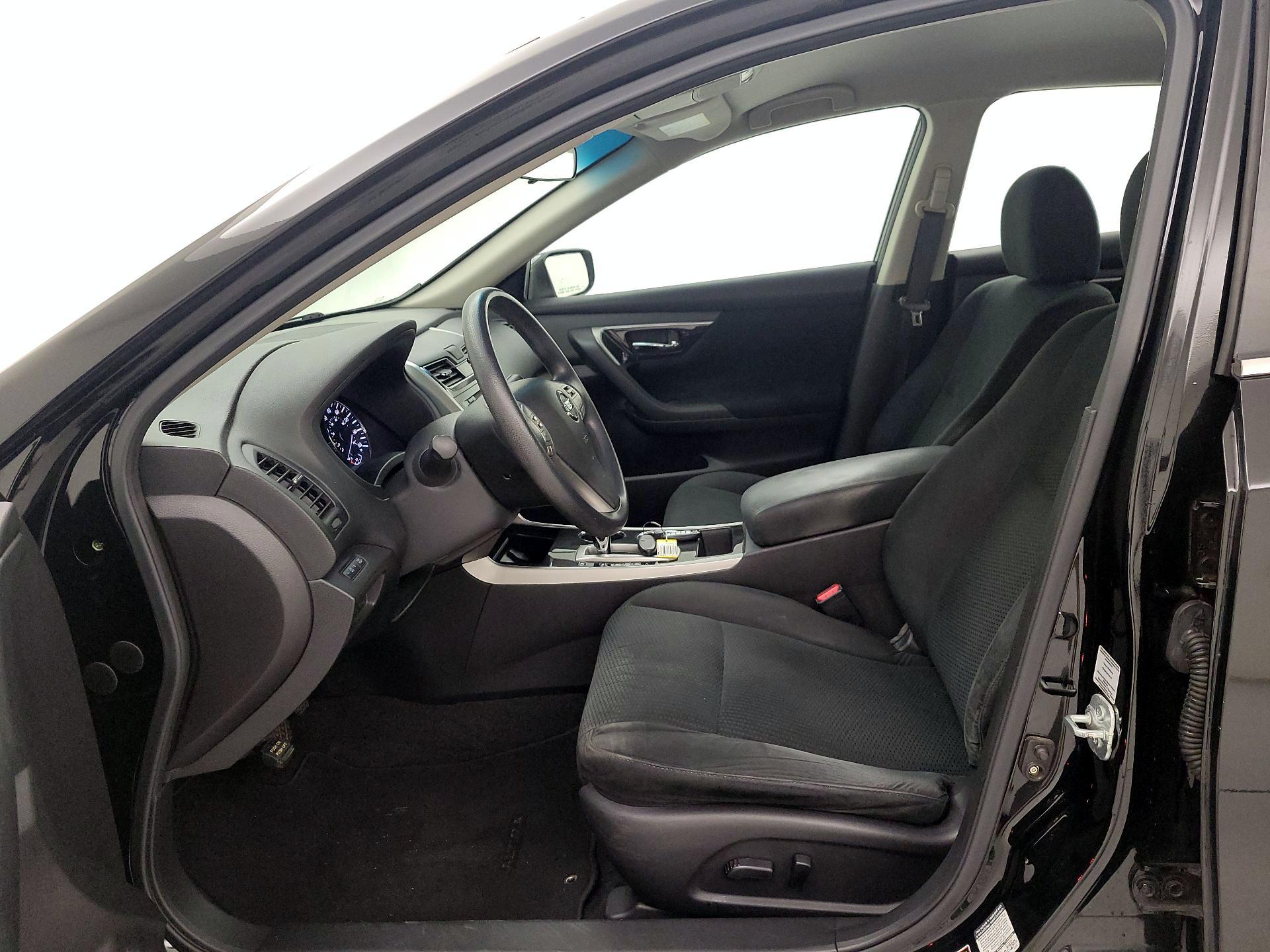 Thumbnail: 2014 Nissan Altima - 11