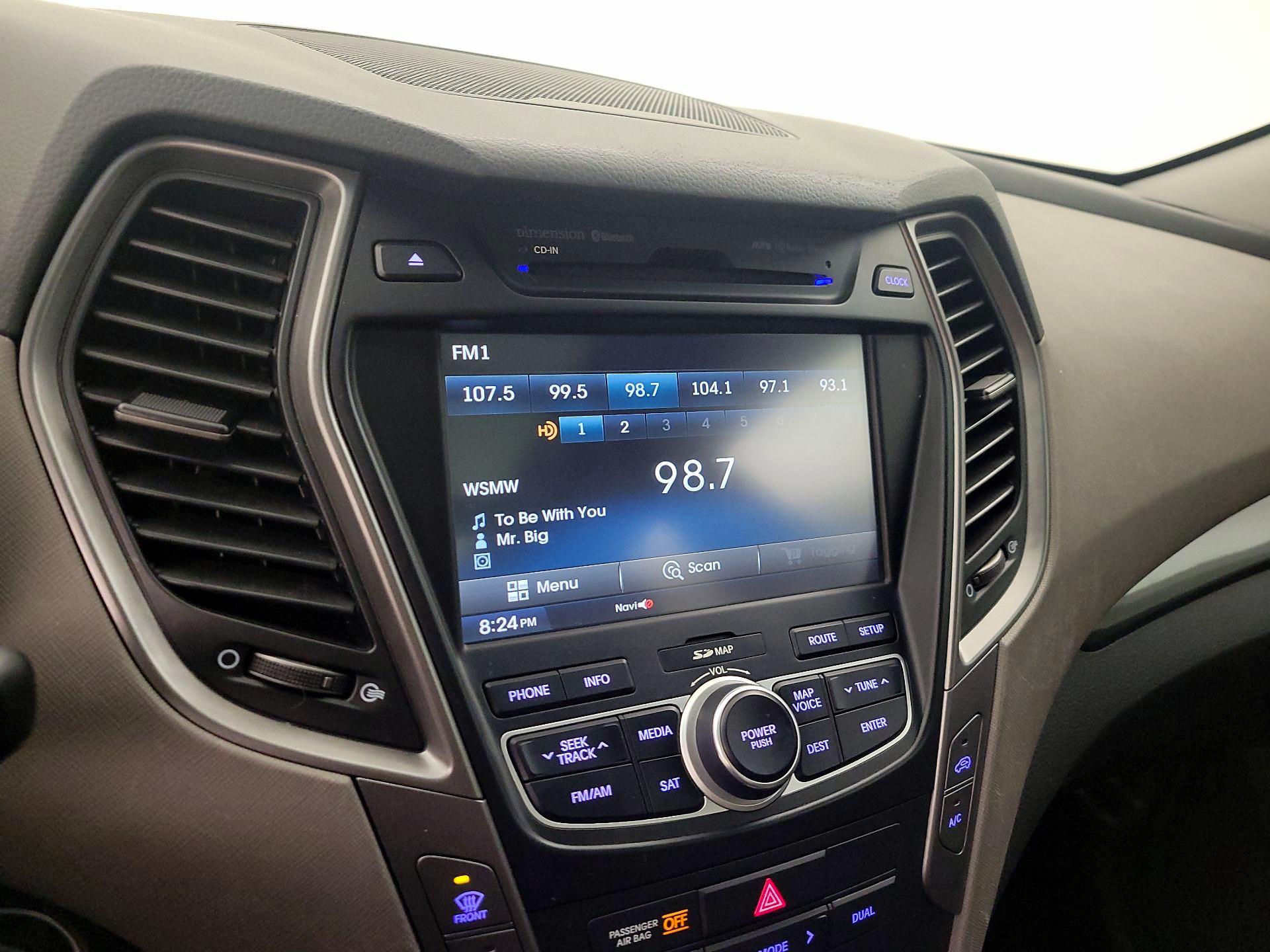 Thumbnail: 2015 Hyundai Santa Fe - 16