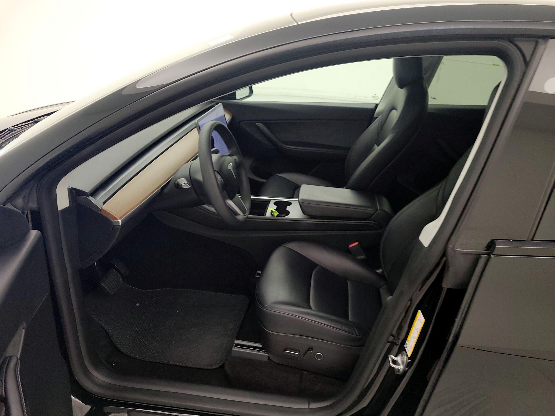 Thumbnail: 2022 Tesla Model Y - 11