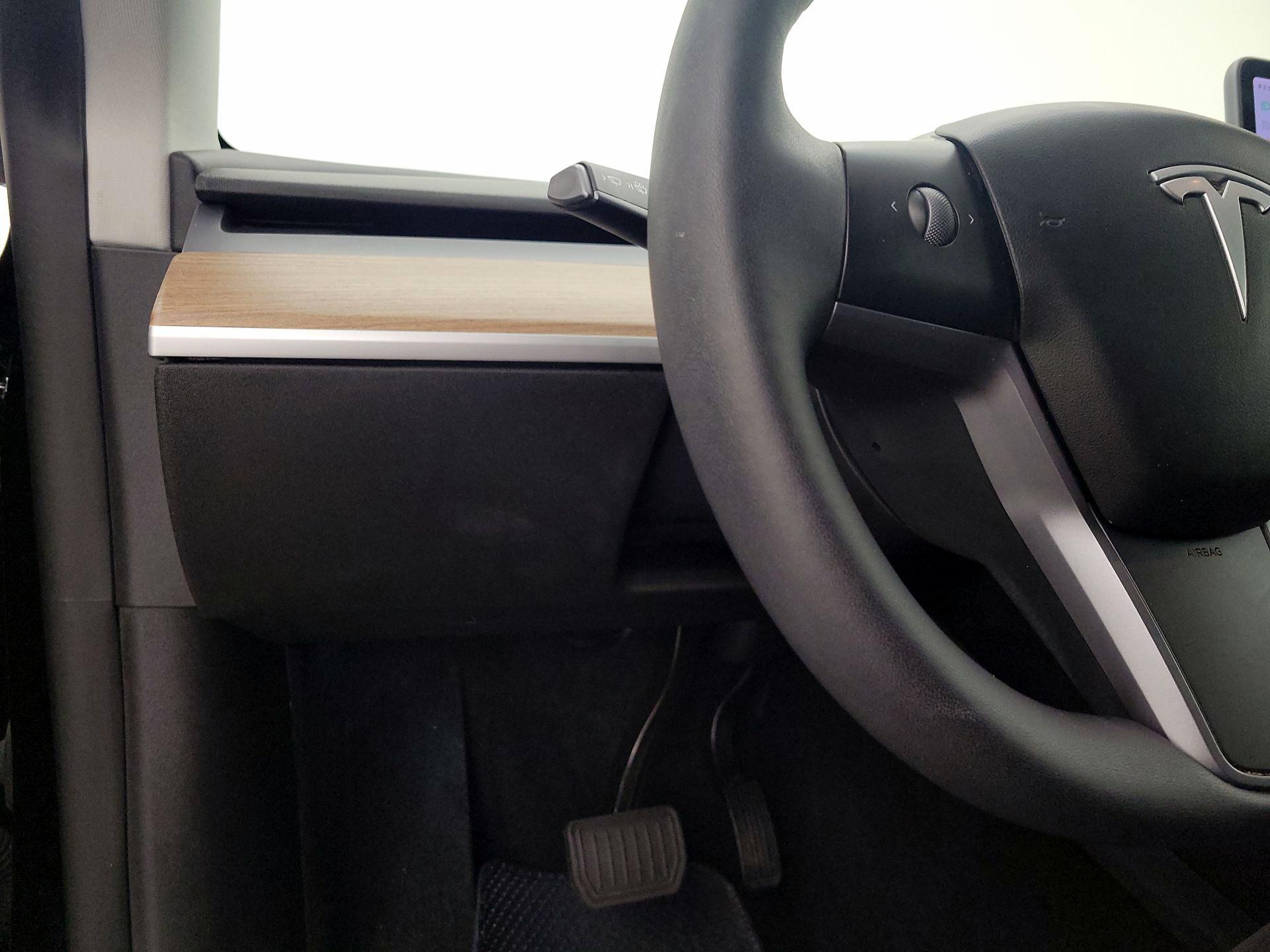 Thumbnail: 2022 Tesla Model Y - 13