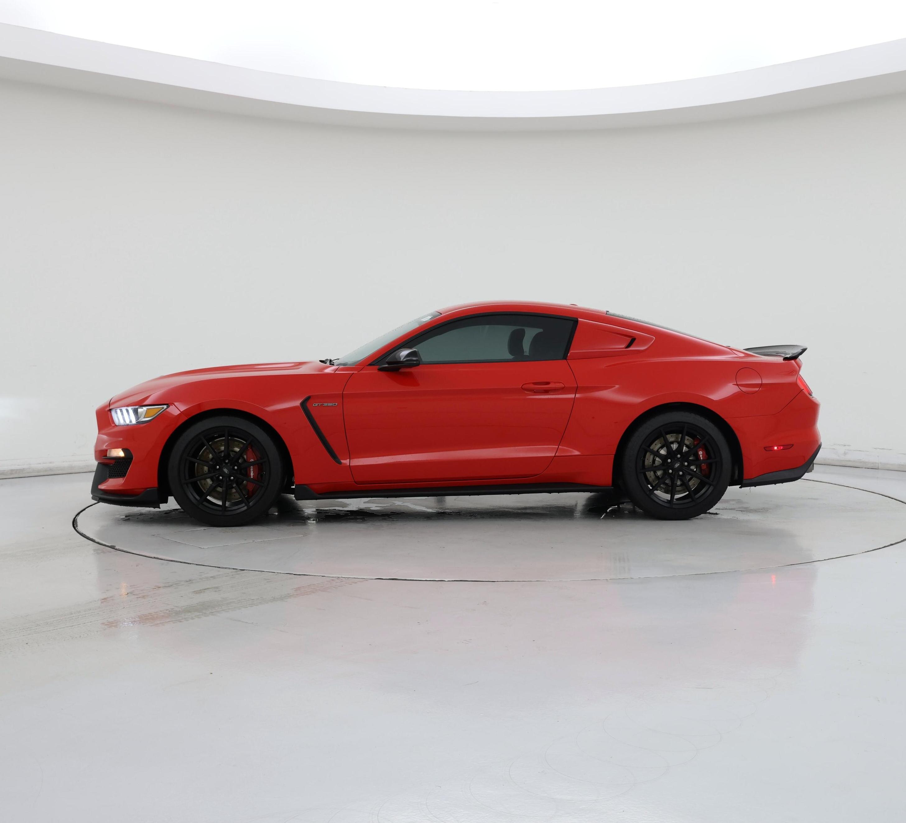 Thumbnail: 2016 Ford Mustang - 3