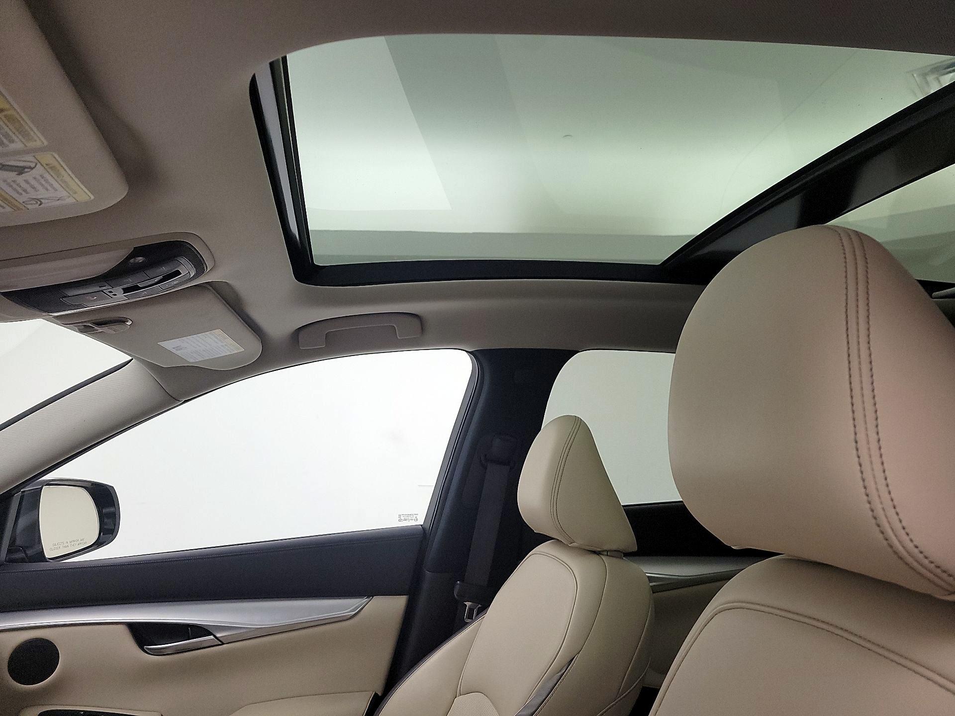 Thumbnail: 2021 INFINITI QX50 - 20