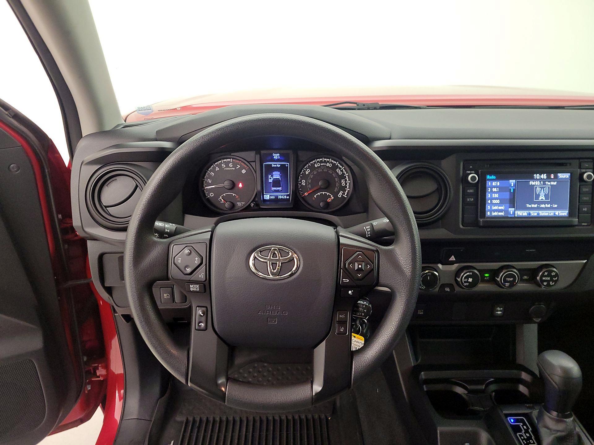 Thumbnail: 2019 Toyota Tacoma - 10