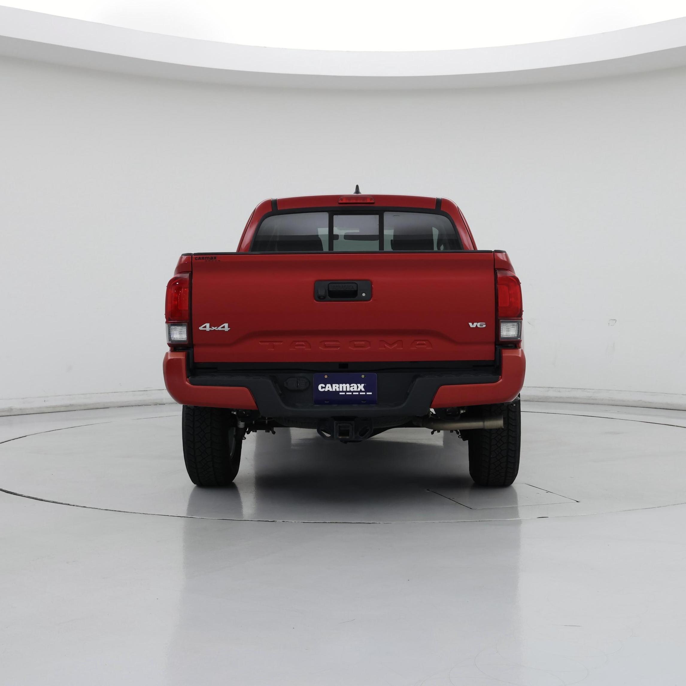 Thumbnail: 2019 Toyota Tacoma - 6