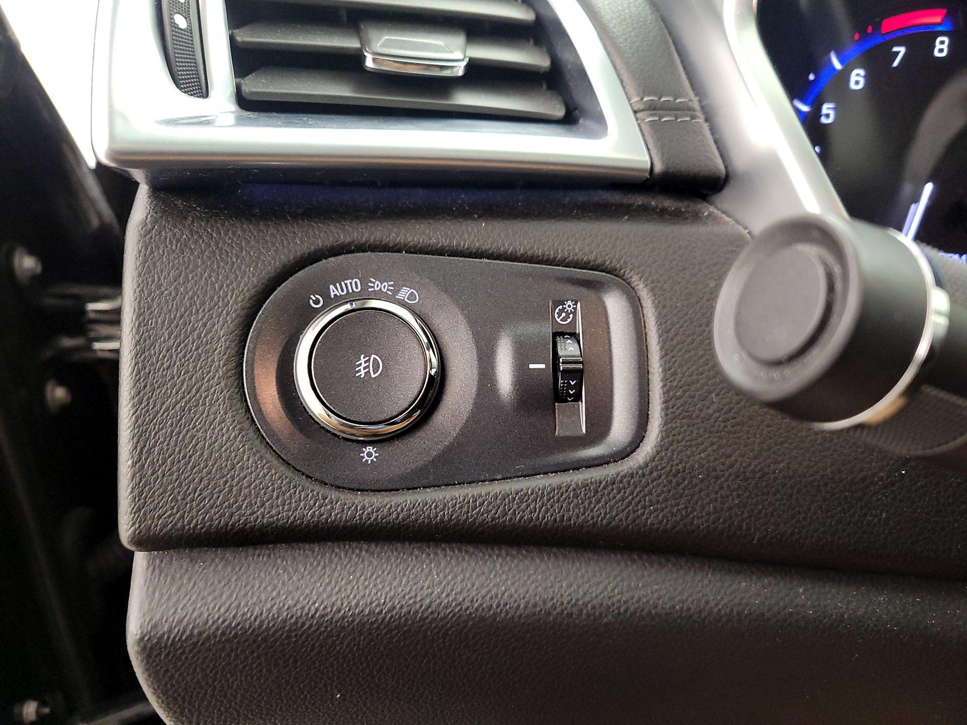 Thumbnail: 2016 Cadillac SRX - 13