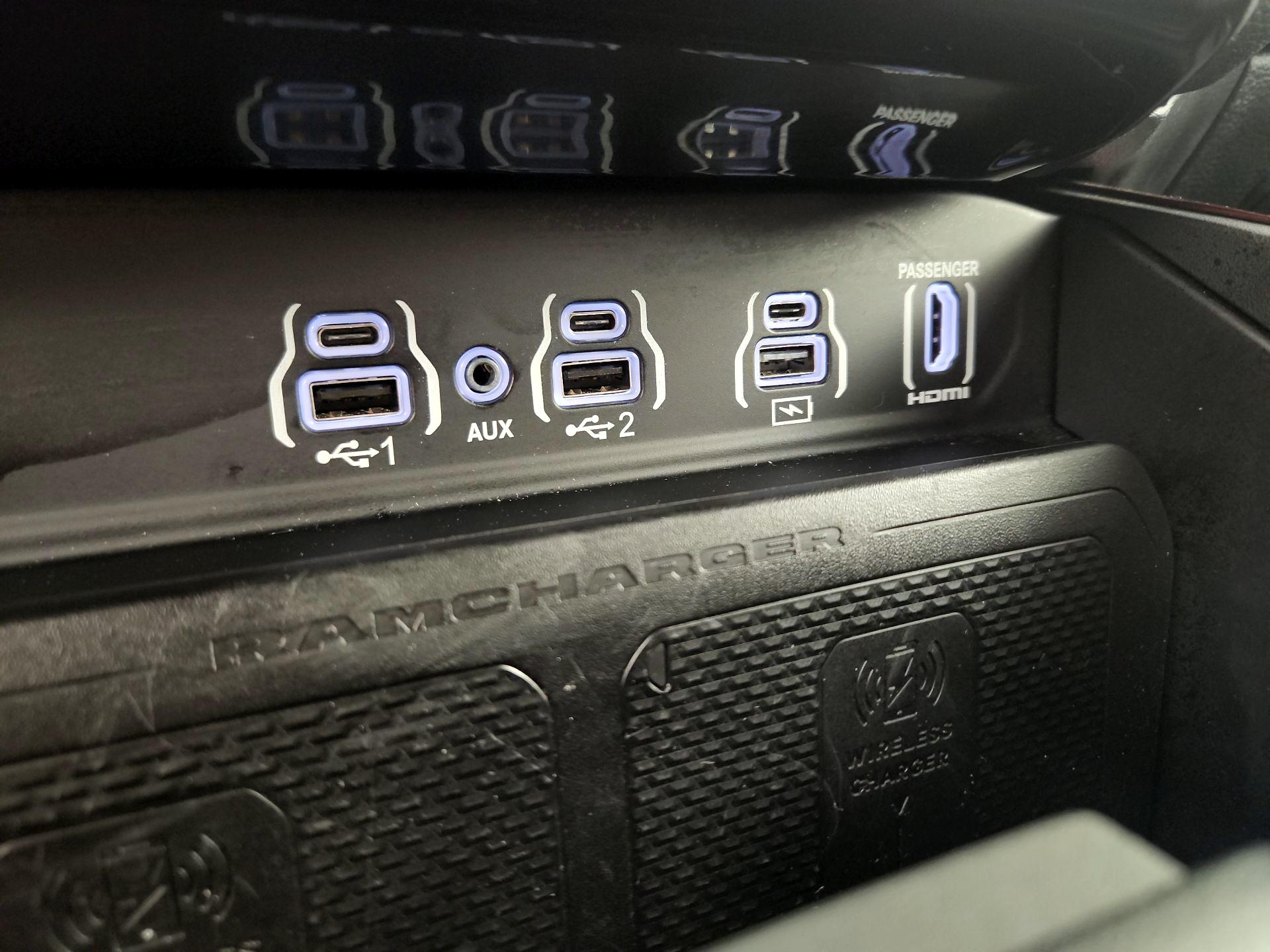 Thumbnail: 2025 RAM 1500 - 17