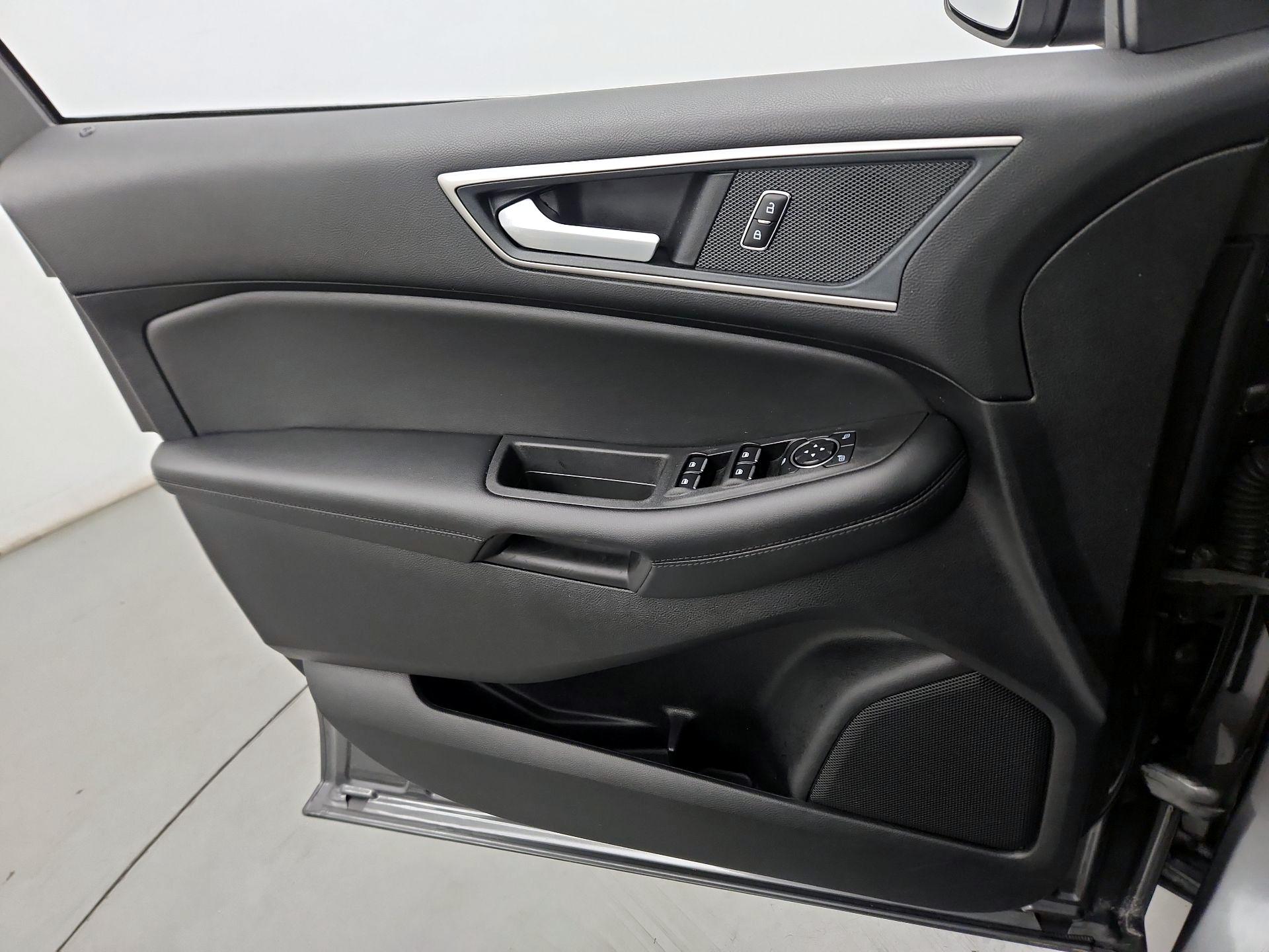 Thumbnail: 2024 Ford Edge - 10