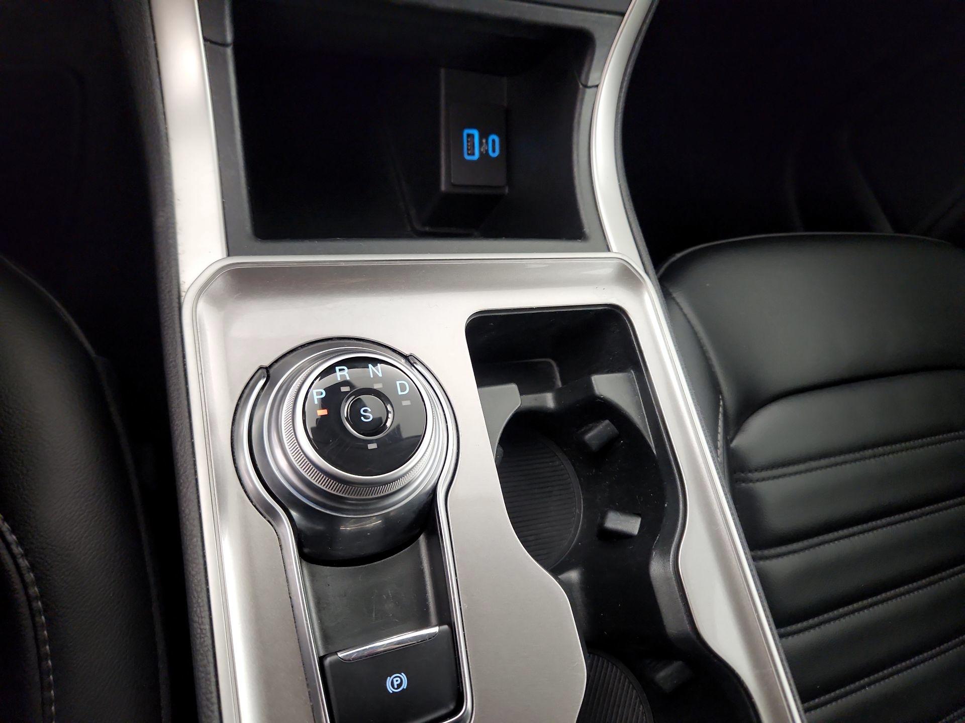 Thumbnail: 2024 Ford Edge - 15