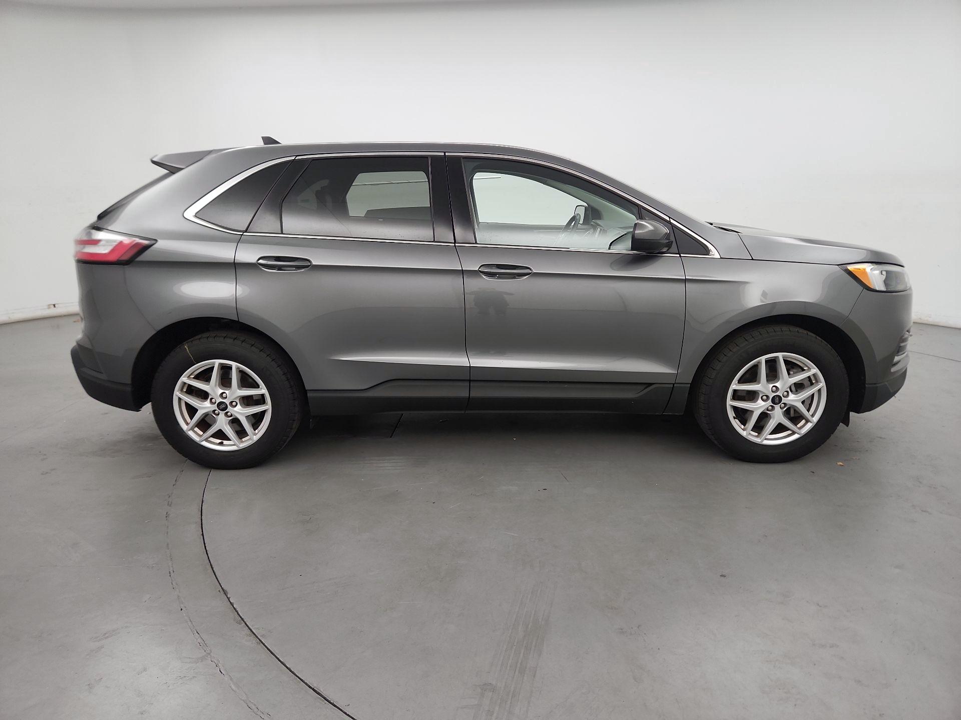 Thumbnail: 2024 Ford Edge - 4