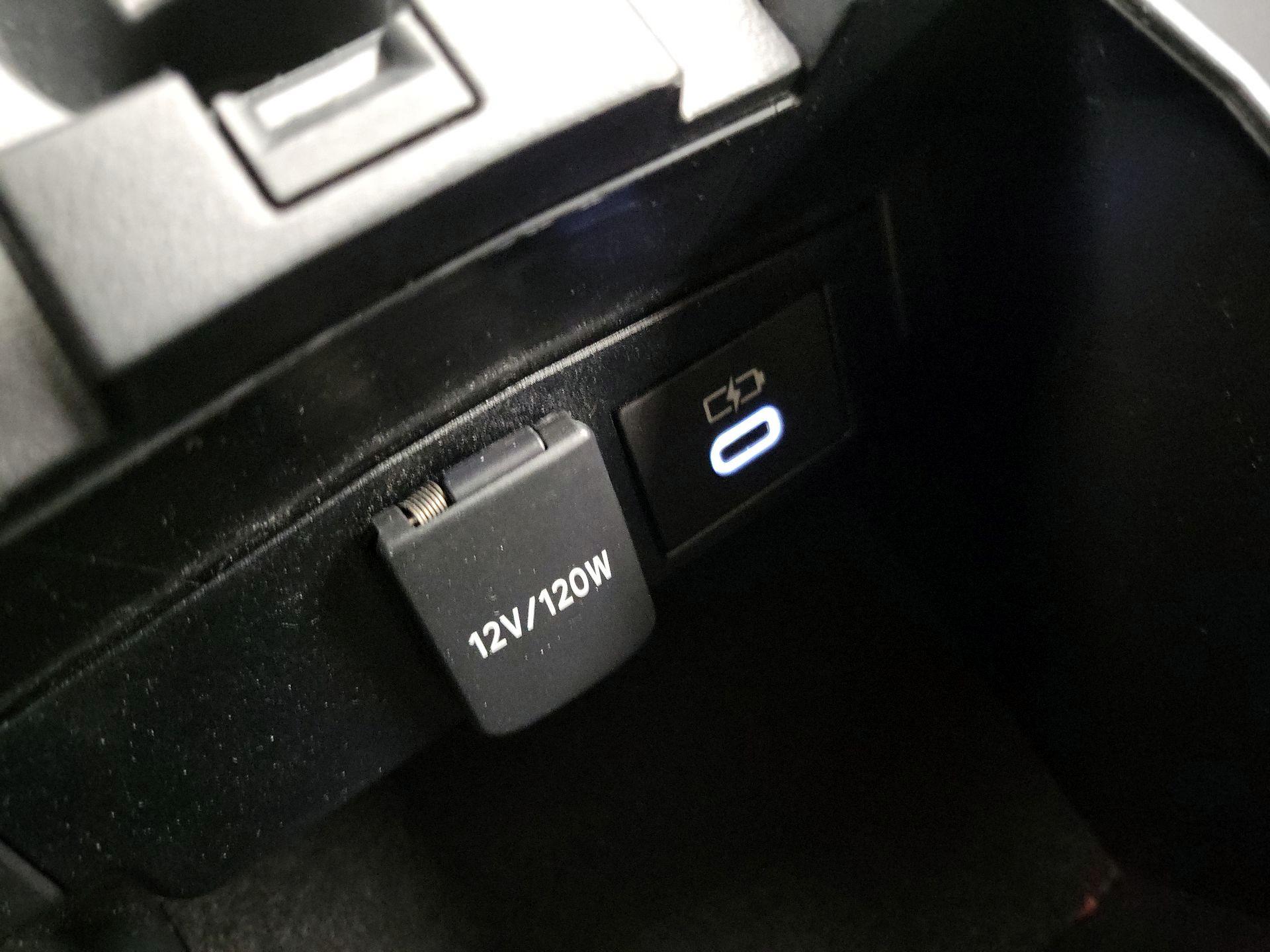 Thumbnail: 2024 Toyota Corolla - 18