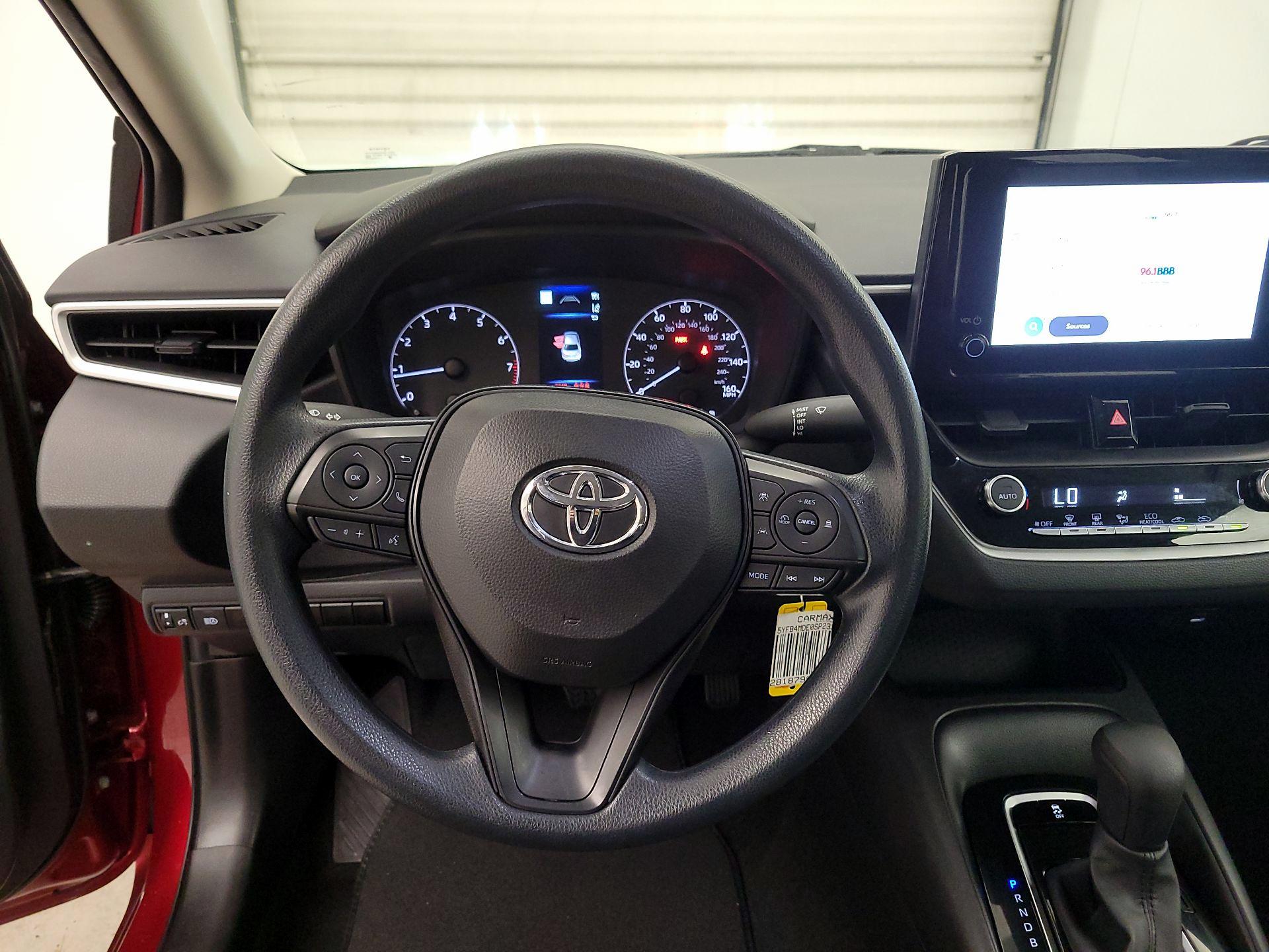 Thumbnail: 2025 Toyota Corolla - 10