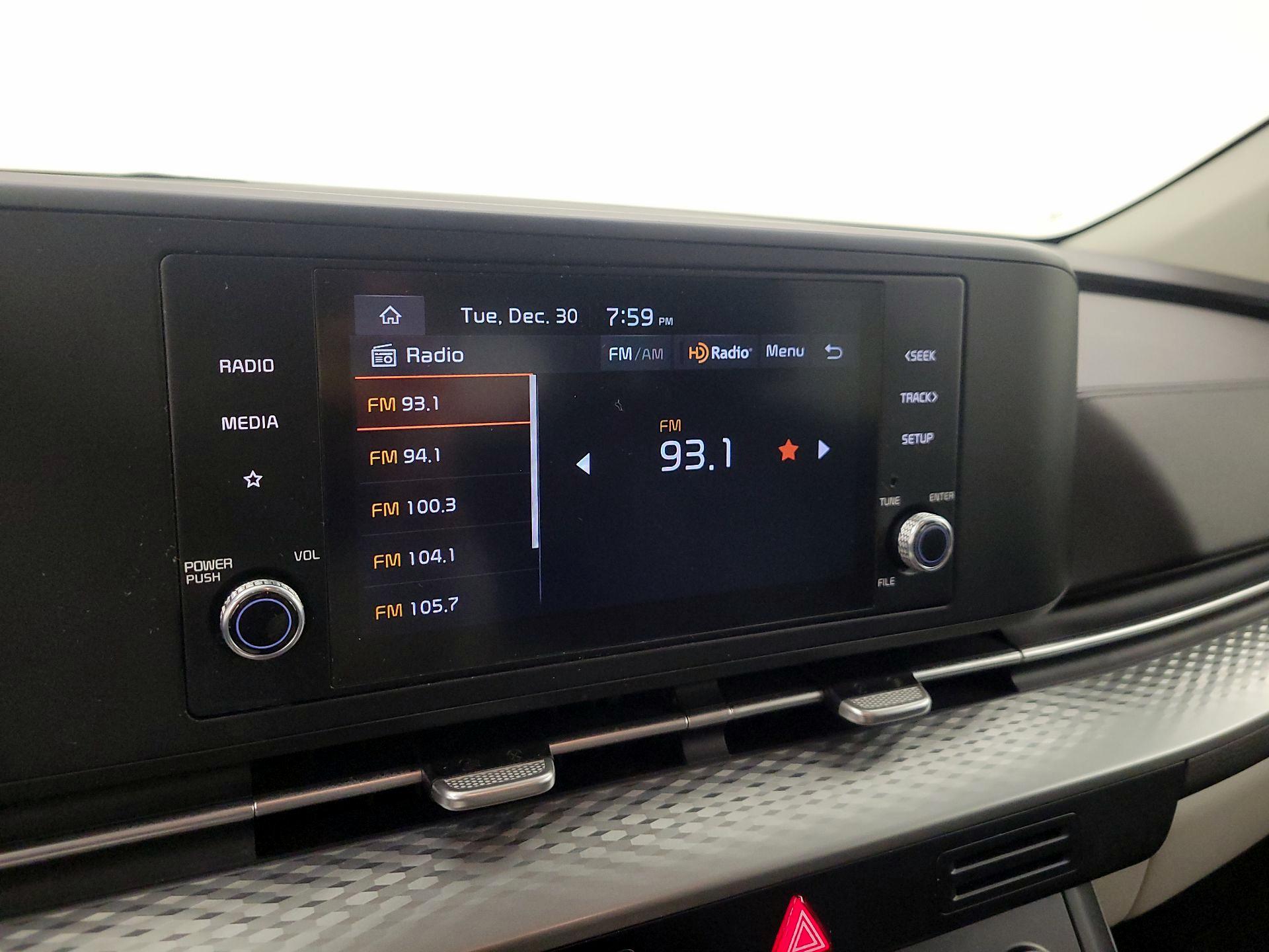 Thumbnail: 2024 Kia Carnival - 15