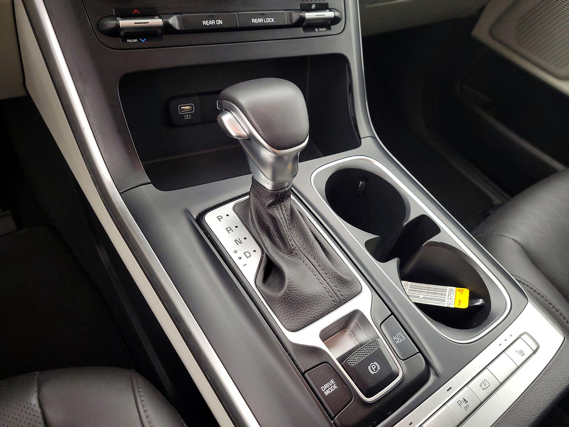 Thumbnail: 2024 Kia Carnival - 17